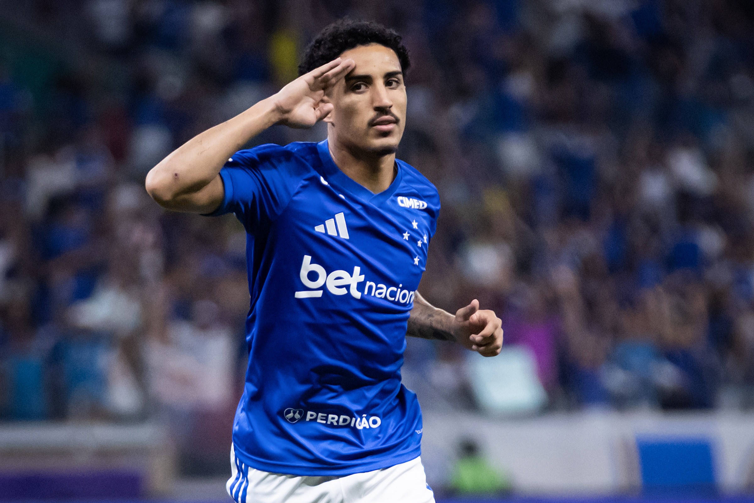 Cruzeiro supera Grêmio e complica situação do Corinthians na luta contra o rebaixamento