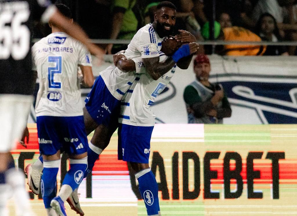 Cruzeiro conquista terceiro triunfo consecutivo ao superar o Remo no Pará