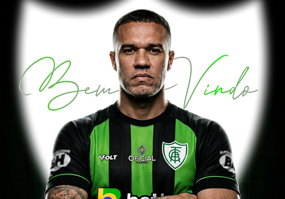 América-MG anuncia contratação do técnico Roger Silva