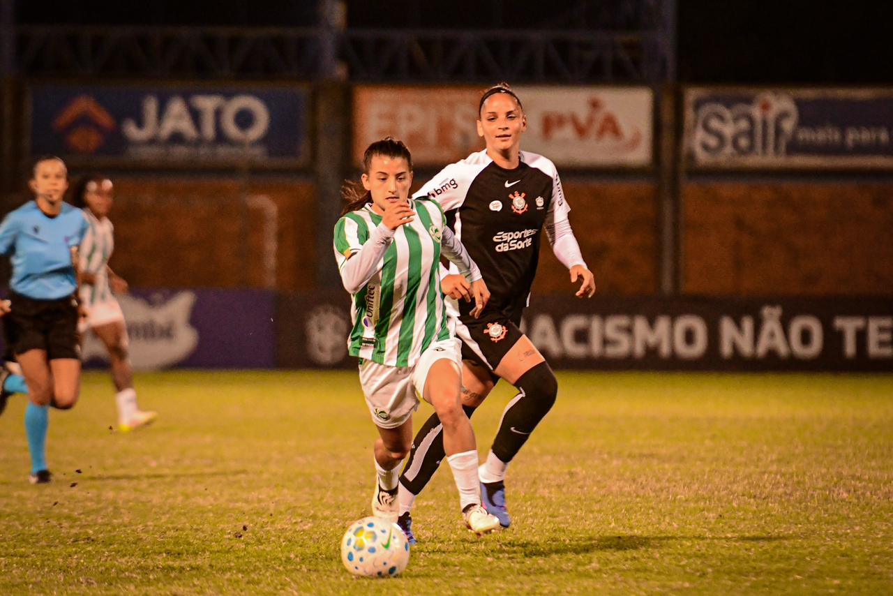 Corinthians Reassume a Liderança do Brasileirão Feminino com Vitória sobre o Juventude