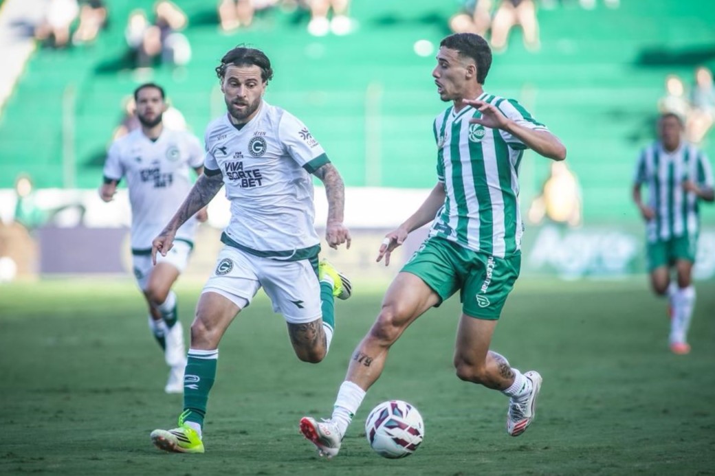 Com dois a mais, Juventude bate o Goiás e conquista sua primeira vitória na Série B