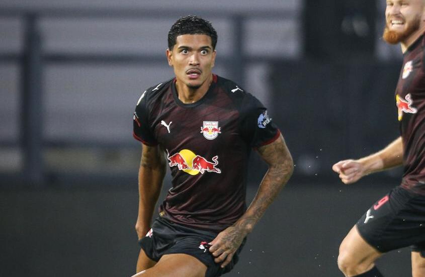 Ex-Santos, Lucas Barbosa se isola na artilharia no Cícero de Souza Marques pelo Bragantino