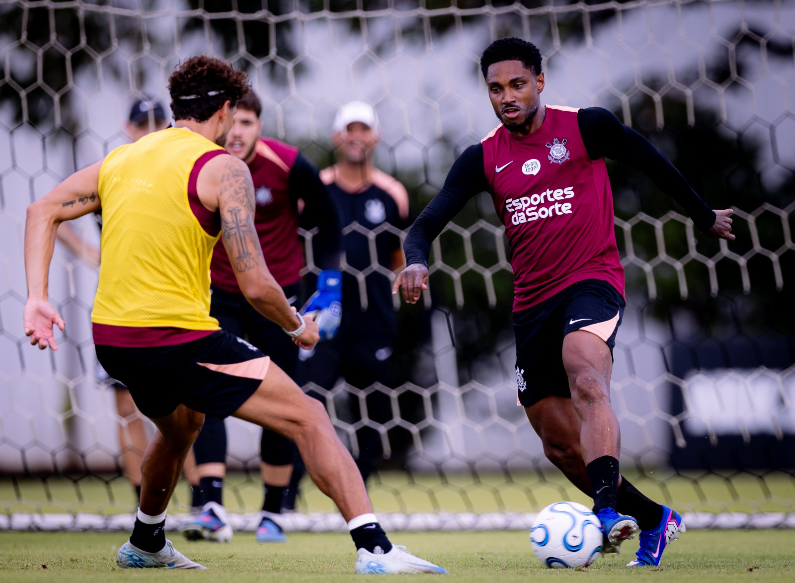 Corinthians Inicia Preparativos Sob Comando Interino para a Estreia na Libertadores