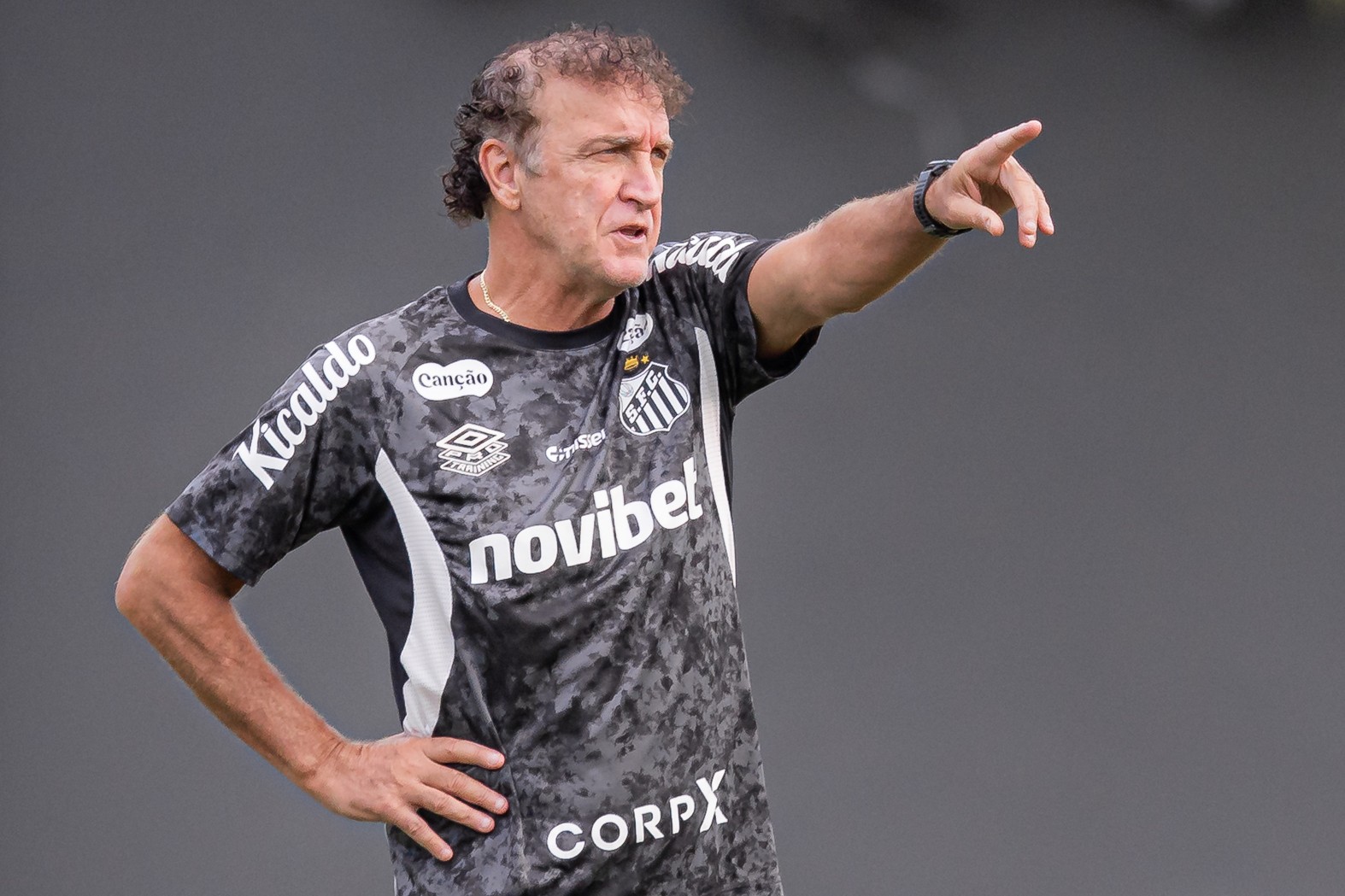 Santos abre preparação para estreia na Copa do Brasil contra o Coritiba