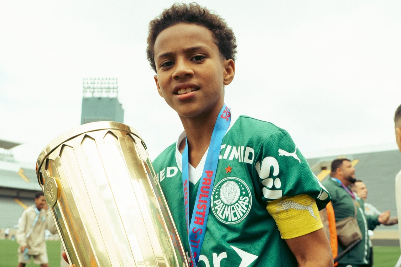 Novo craque? Atletas do Real Madrid elogiam sensação da base do Palmeiras