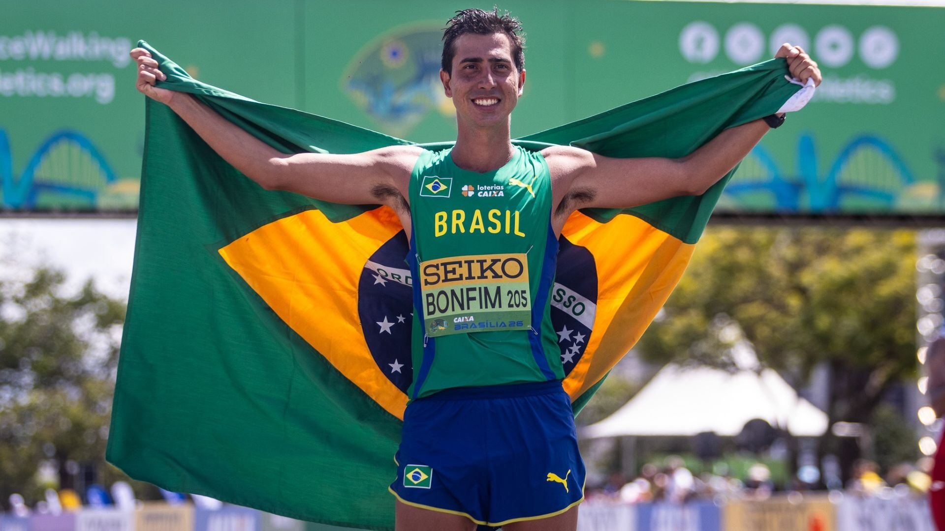 Caio Bonfim leva medalha de prata em etapa da República Tcheca do Circuito Mundial