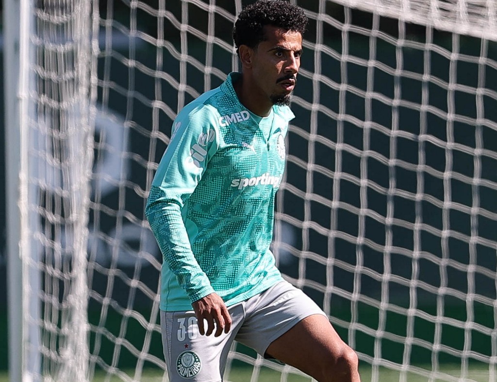 Evangelista destaca vantagem do Palmeiras, mas alerta: 