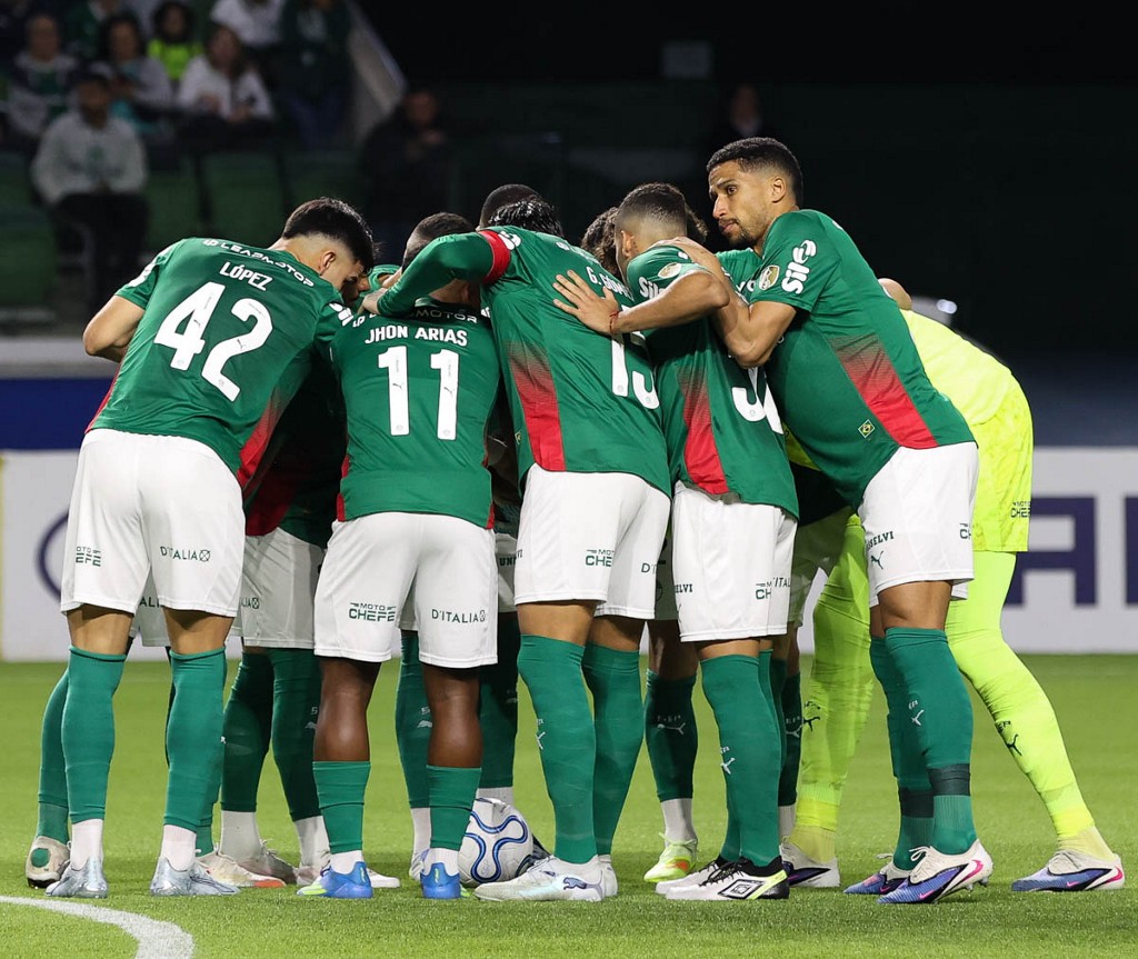 Paulinho exige coragem do Palmeiras após derrota na Libertadores: 