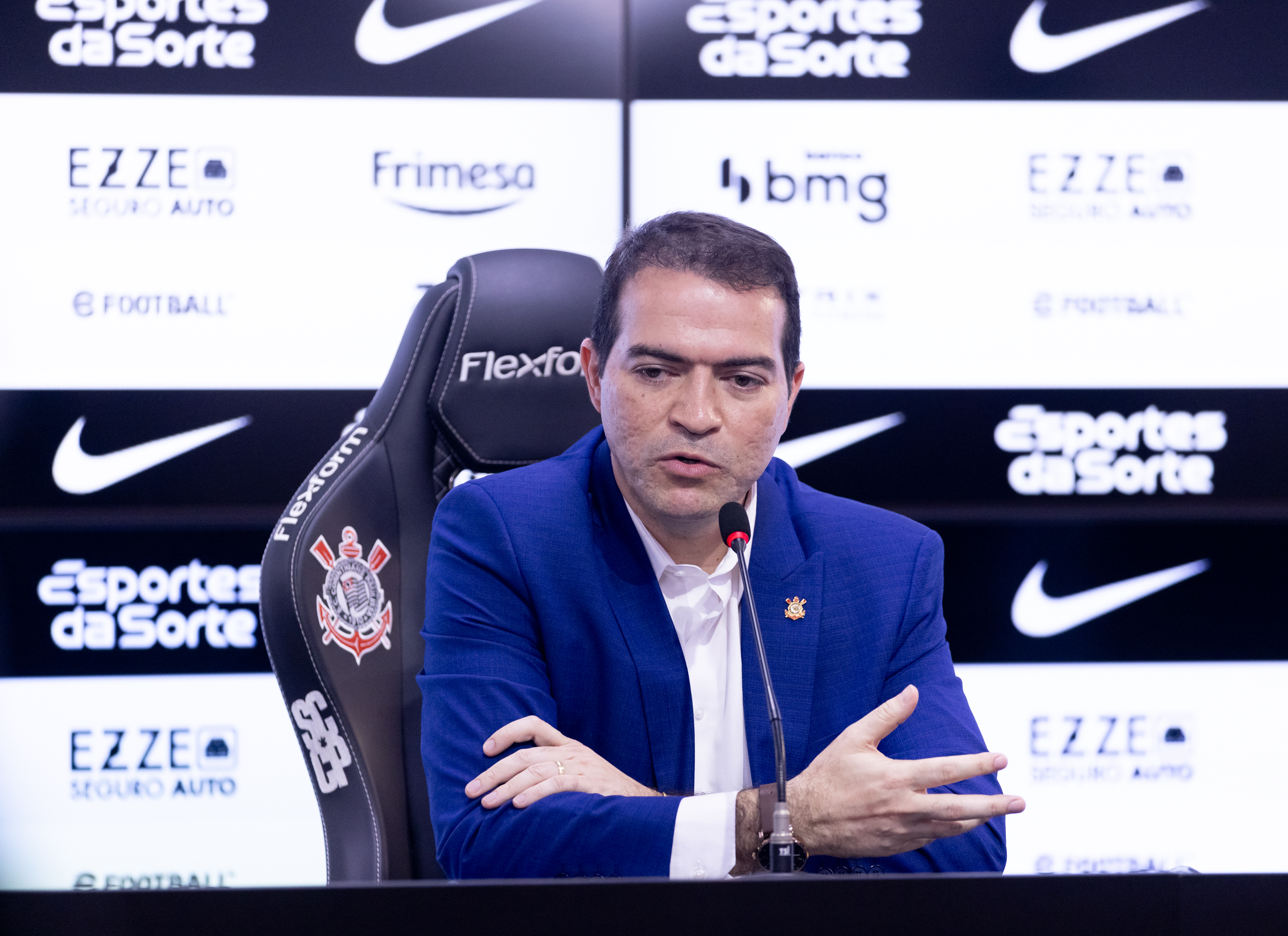 Corinthians reclama da arbitragem após derrota para o Internacional na Copa do Brasil