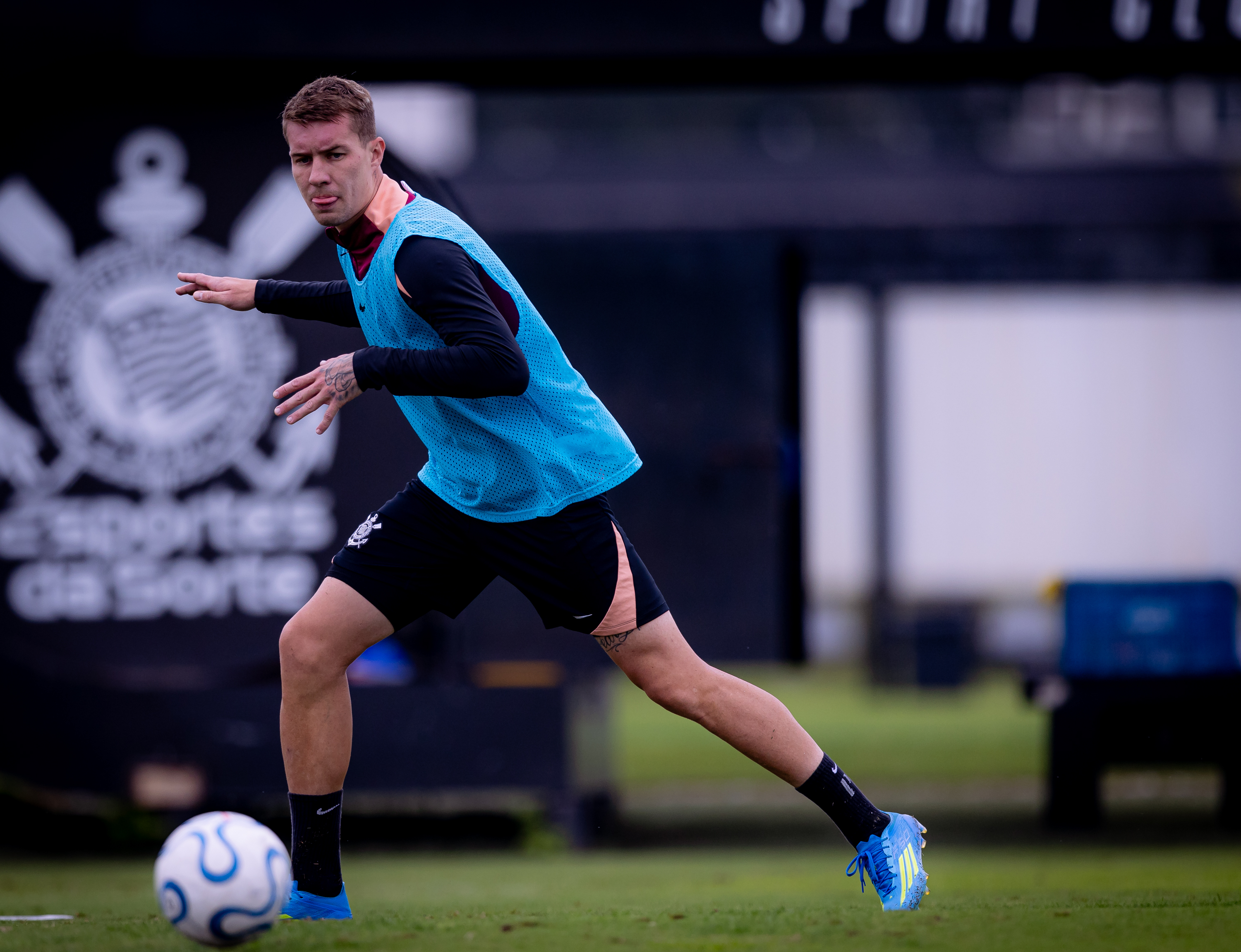 Corinthians se prepara para decisão na Libertadores e confirma retorno de meia!