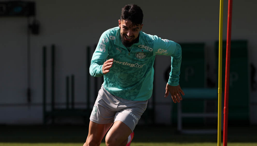 Flaco López retorna aos treinamentos no Palmeiras