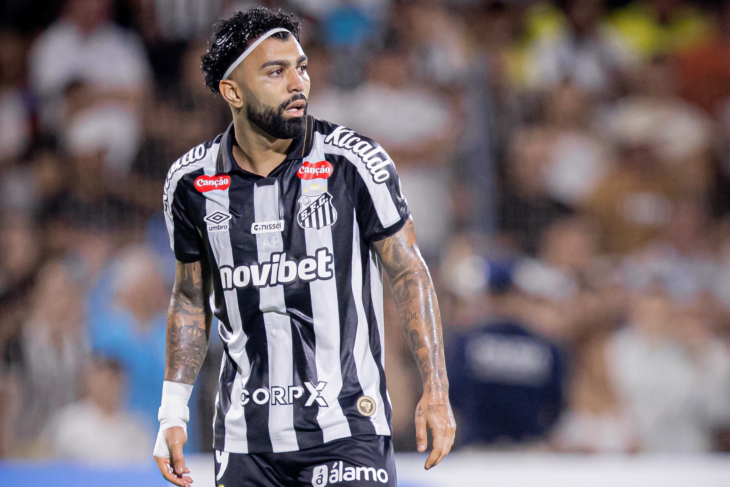 Gabigol se explica após polêmica no empate do Santos na Sul-Americana