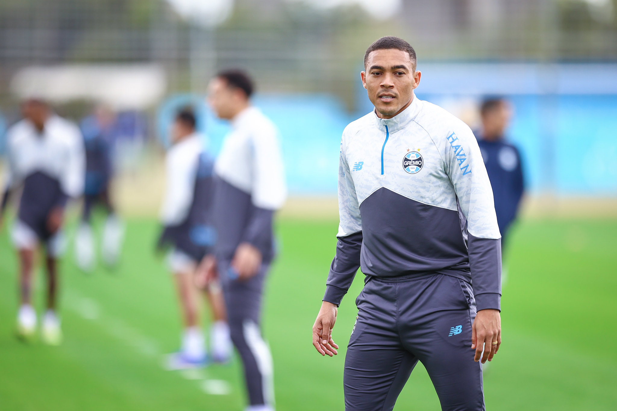 Preparativos intensificados: Grêmio afina a estratégia antes do teste contra o Corinthians