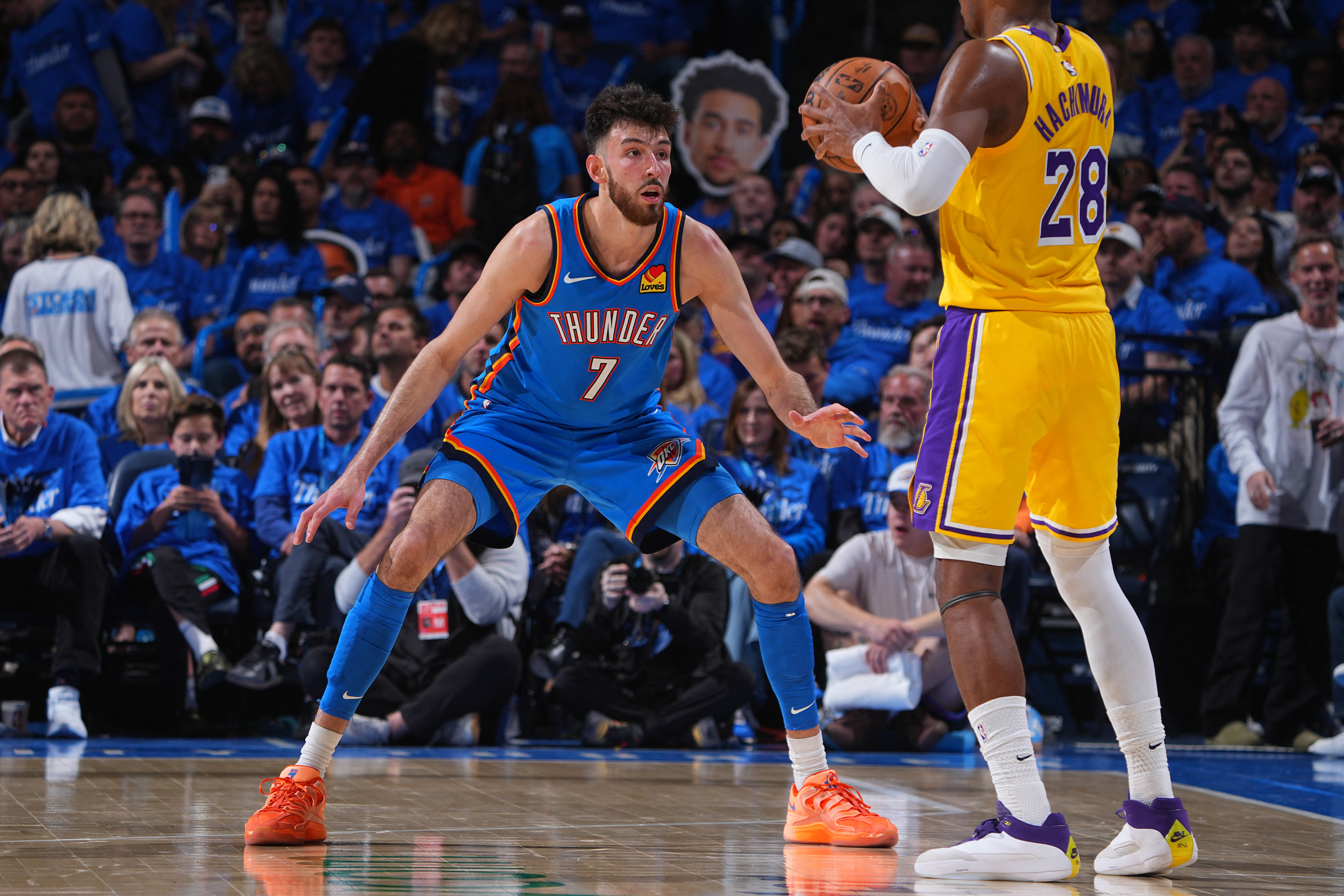 Playoffs da NBA: Thunders vencem Lakers no jogo 1 das semifinais do Oeste