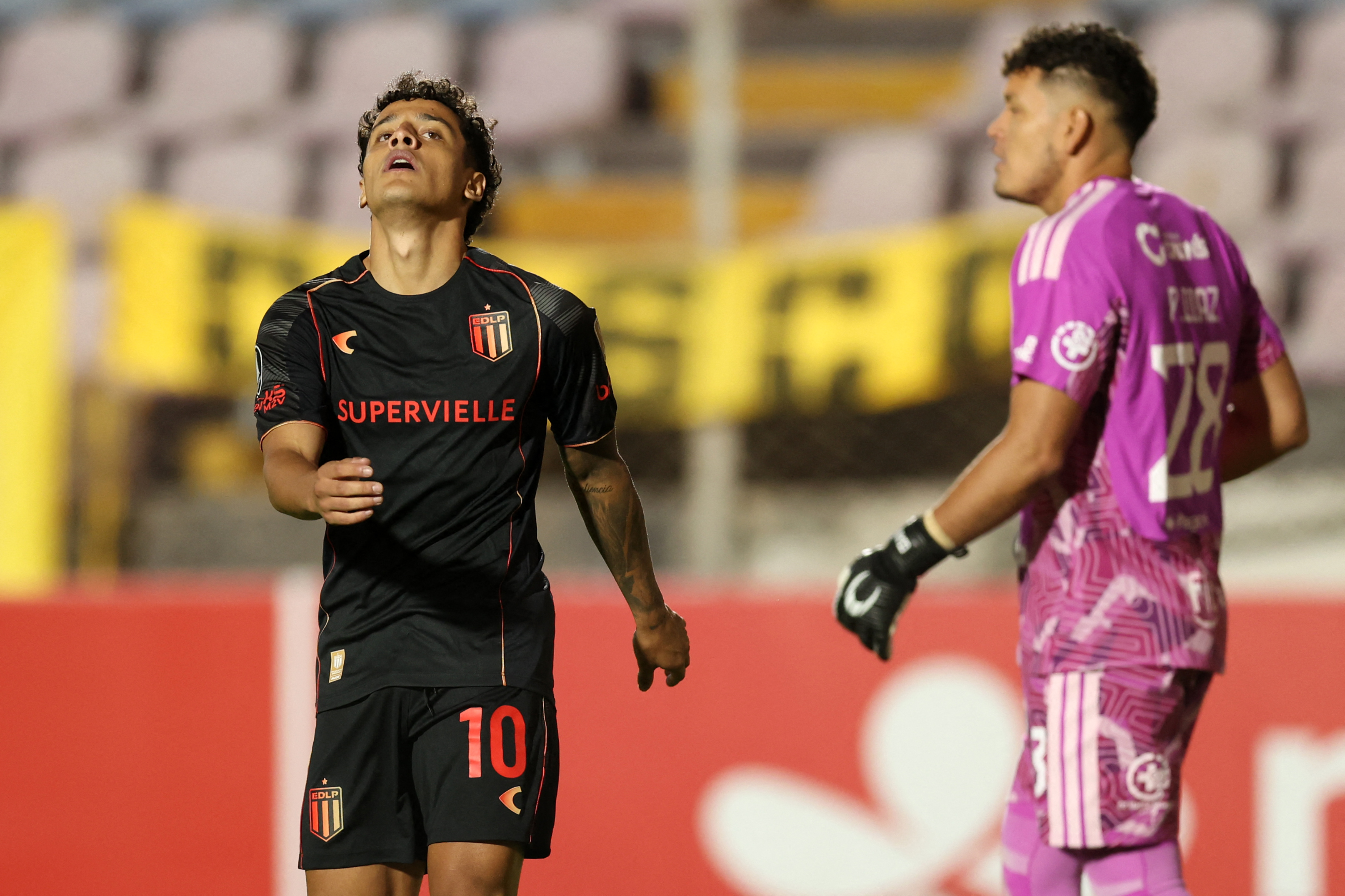 Estudiantes e Cusco dividem pontos; Flamengo busca ampliar vantagem na Libertadores