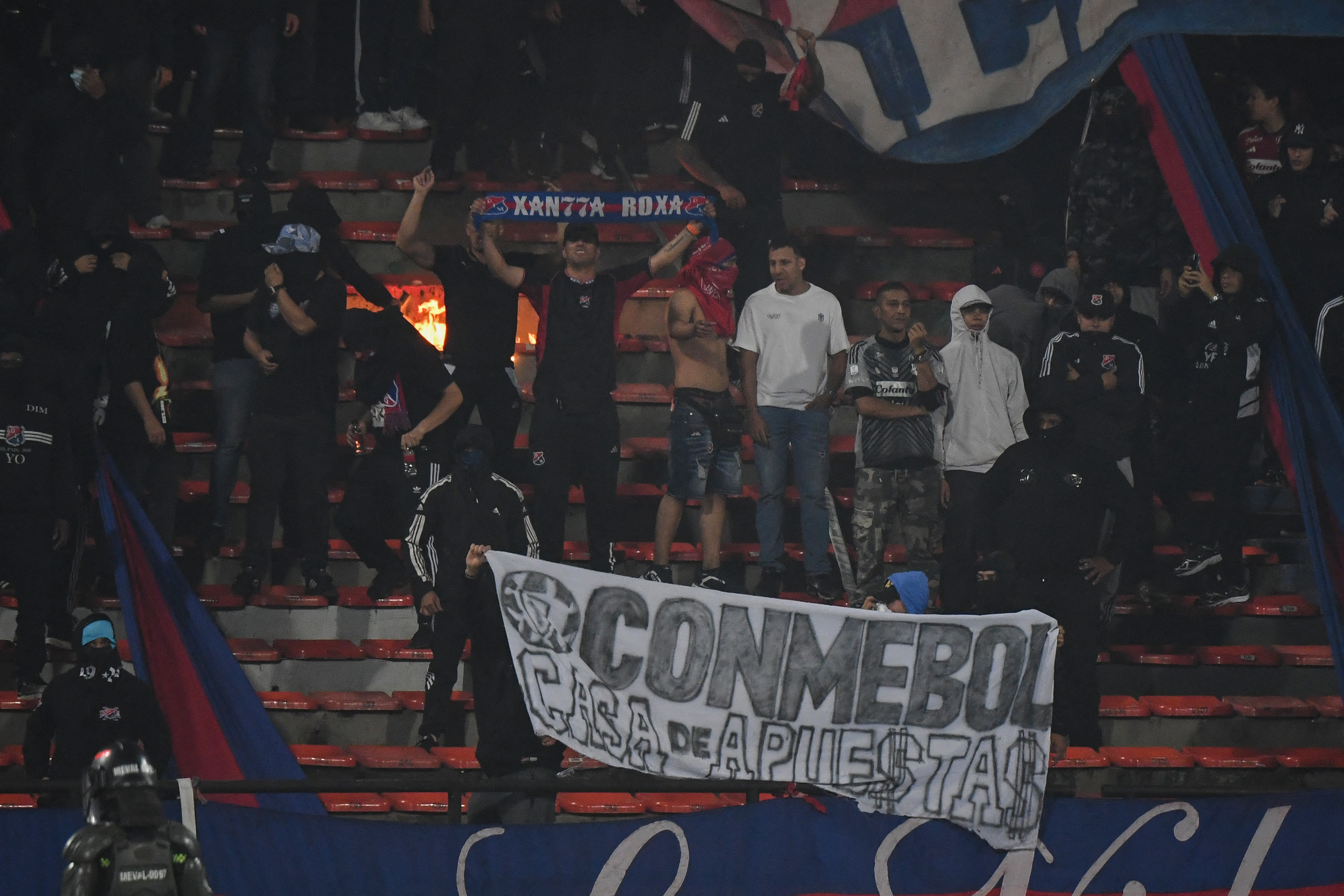 Independiente Medellín é Penalizado Após Incidentes Durante Enfrentamento com o Flamengo