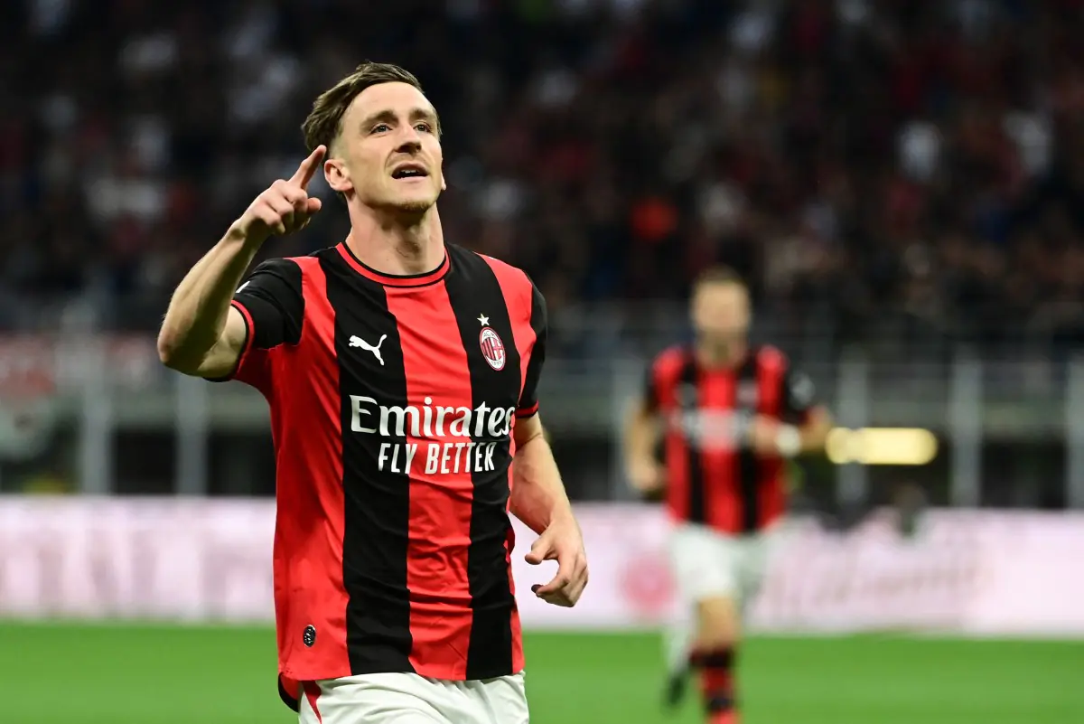 Milan perde meia belga por lesão até 2027