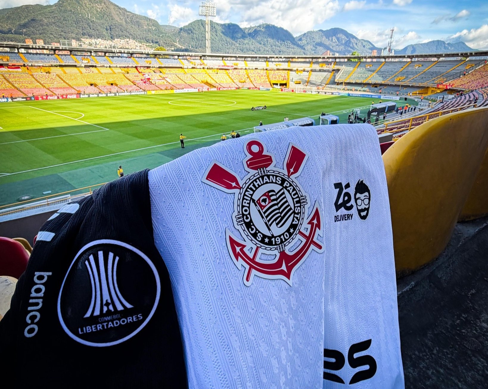 Corinthians Reforça Elenco com Retorno de Trio em Encaminhamento à Libertadores contra o Santa Fe