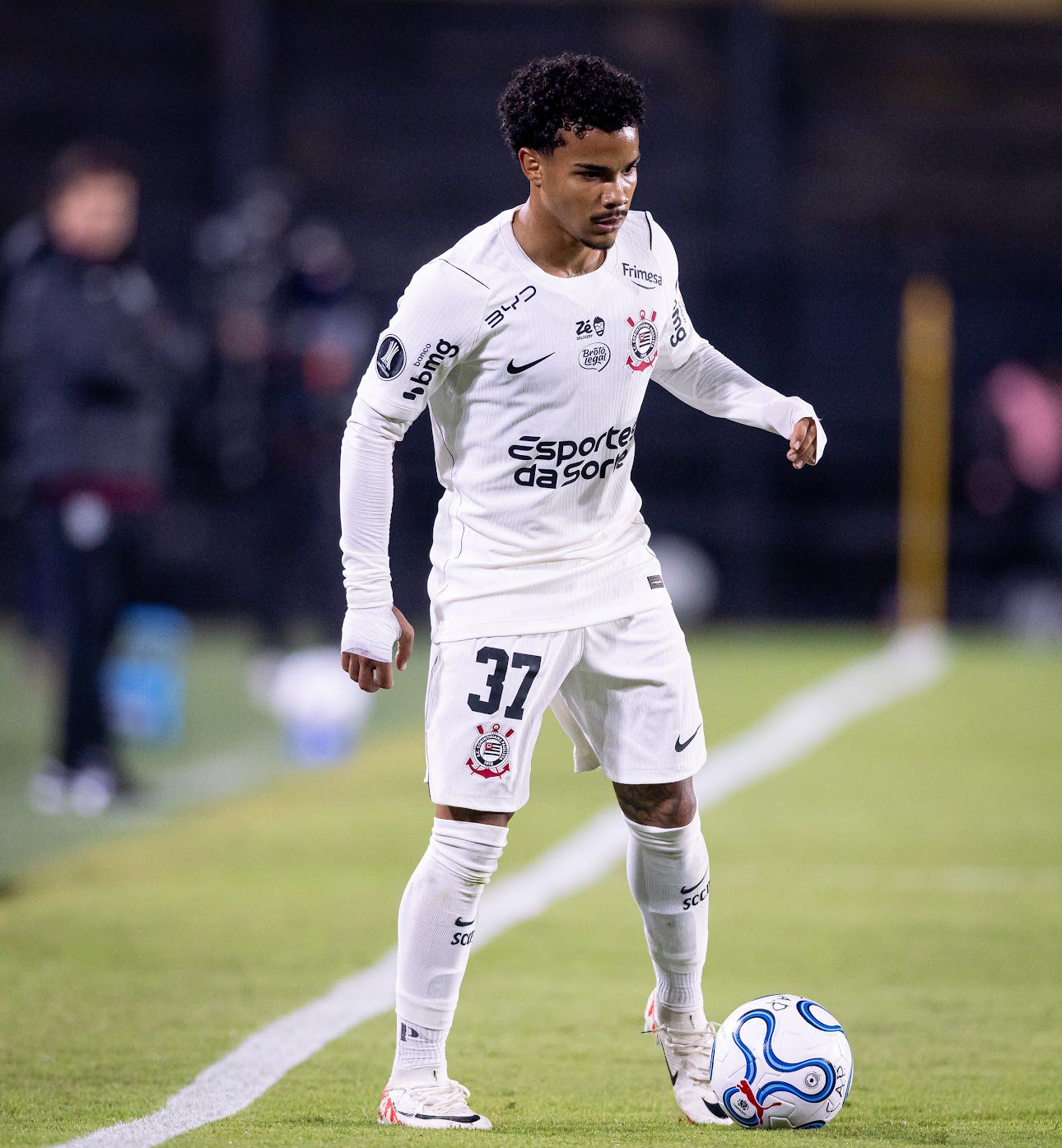 Kaio César e Labyad Brilham em Campo, Enquanto Pedro Raul Deixa a Desejar nas Oportunidades