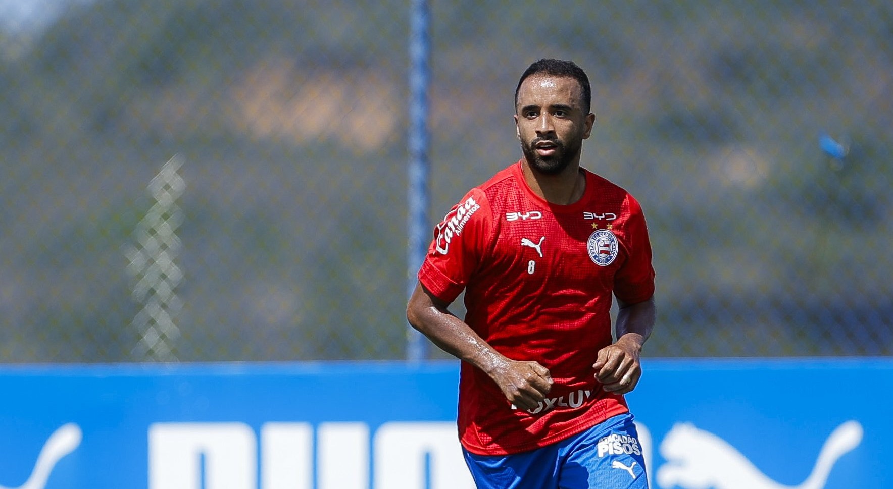 Com novidades e desfalques, Bahia inicia preparação para enfrentar o Botafogo