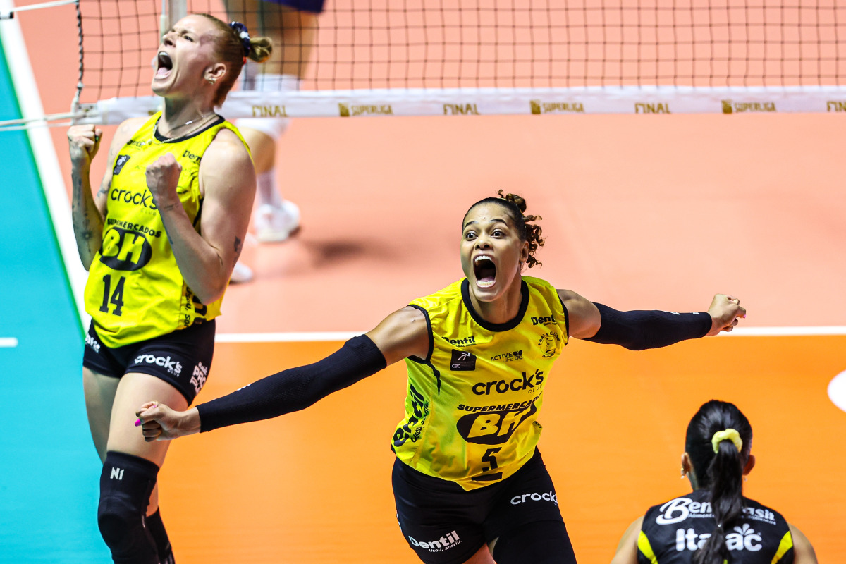 Praia Clube domina Minas e conquista tricampeonato da Superliga Feminina