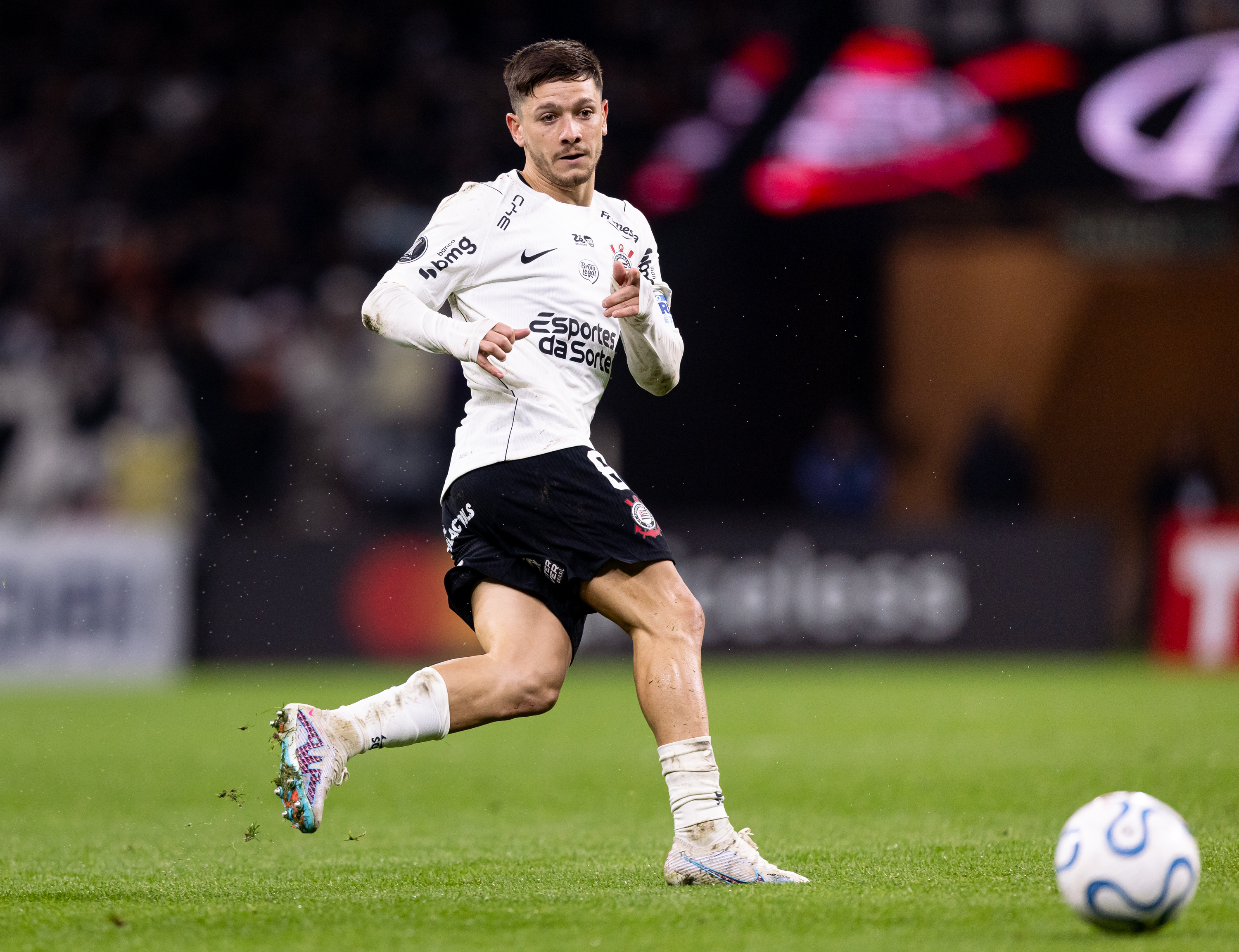 Veja os jogadores que mais evoluíram no Corinthians no primeiro semestre