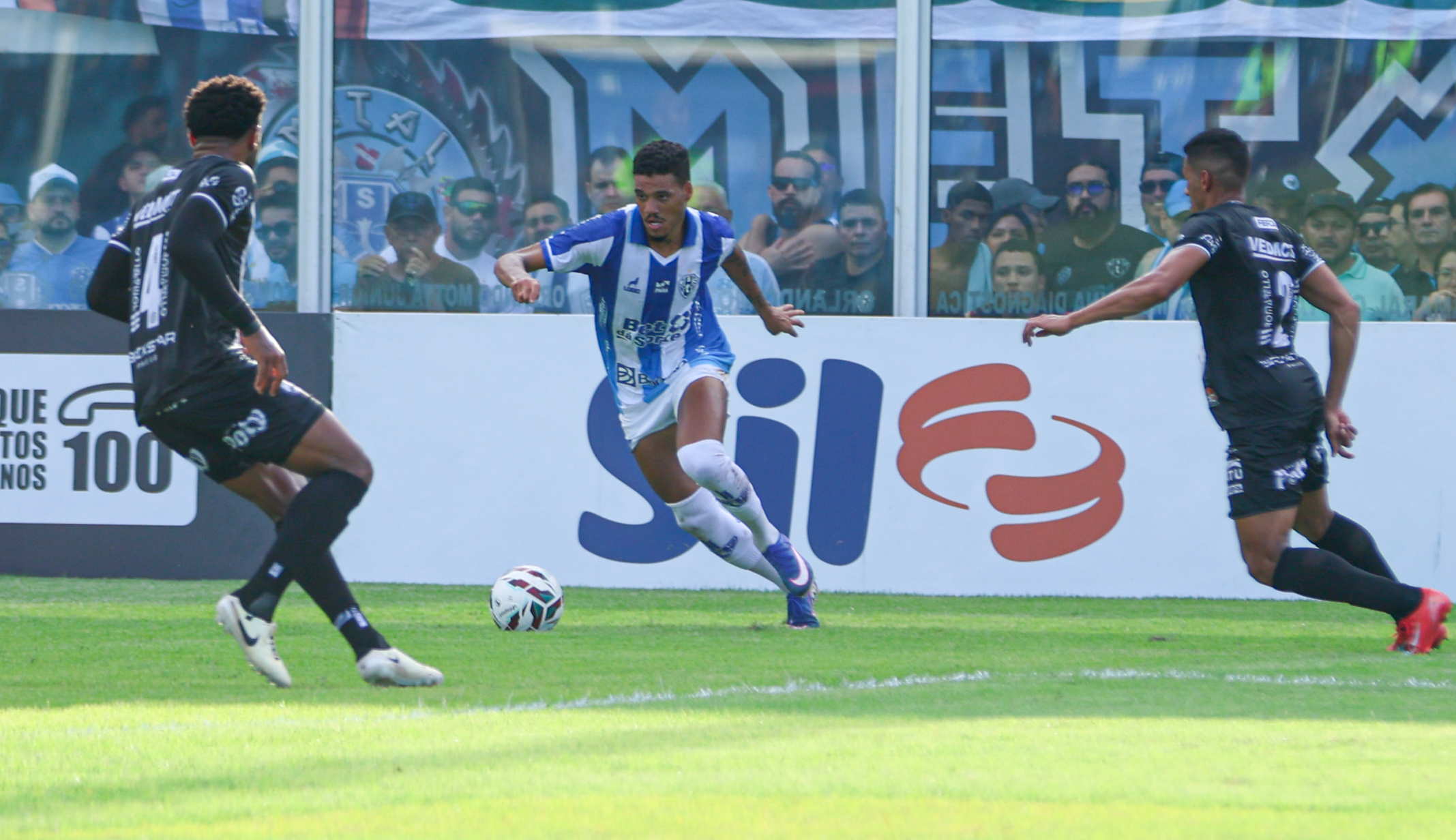 Paysandu x Confiança: veja prováveis escalações e onde assistir ao duelo pela Série B