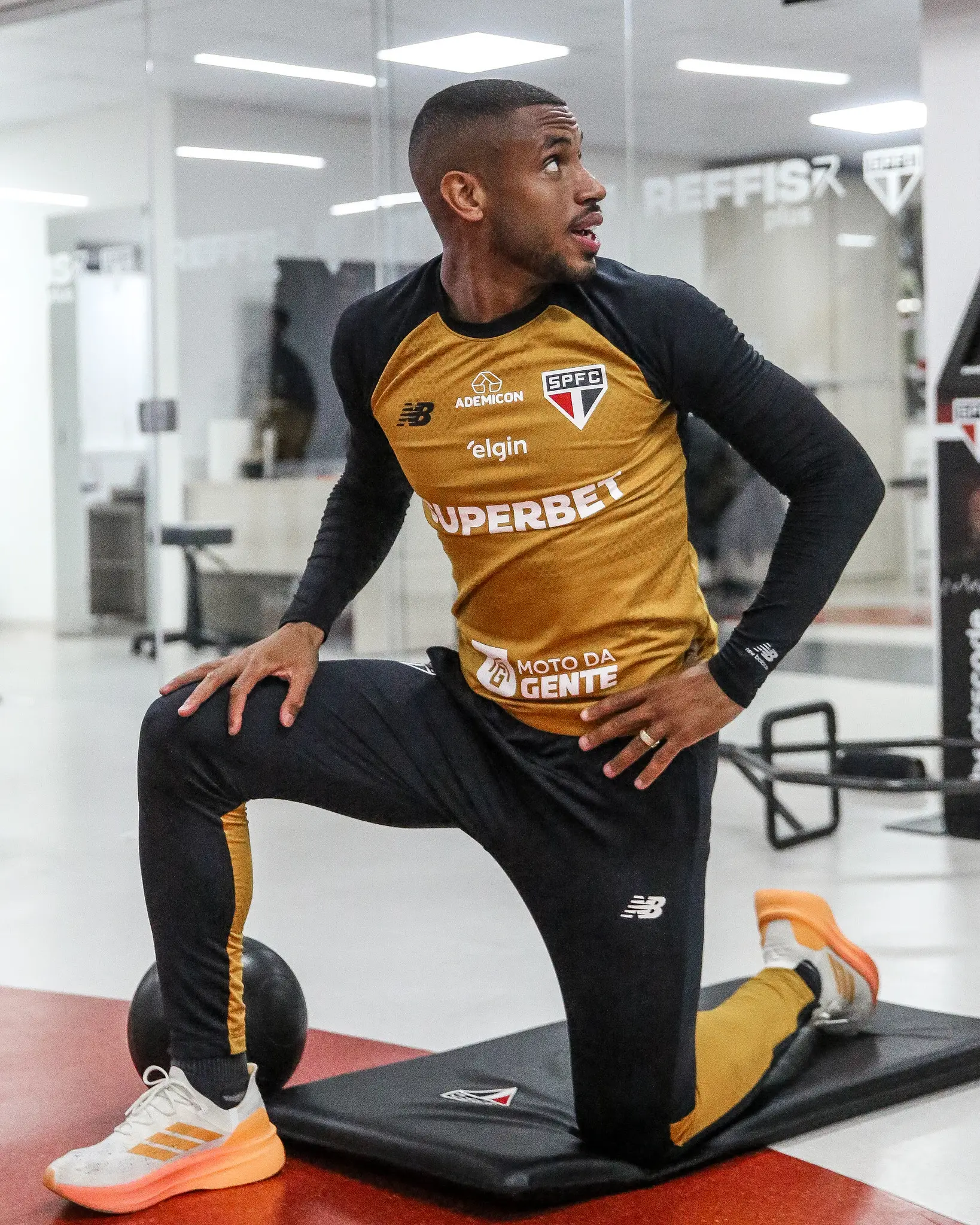 Veja galeria de fotos do treino do São Paulo nesta quarta-feira