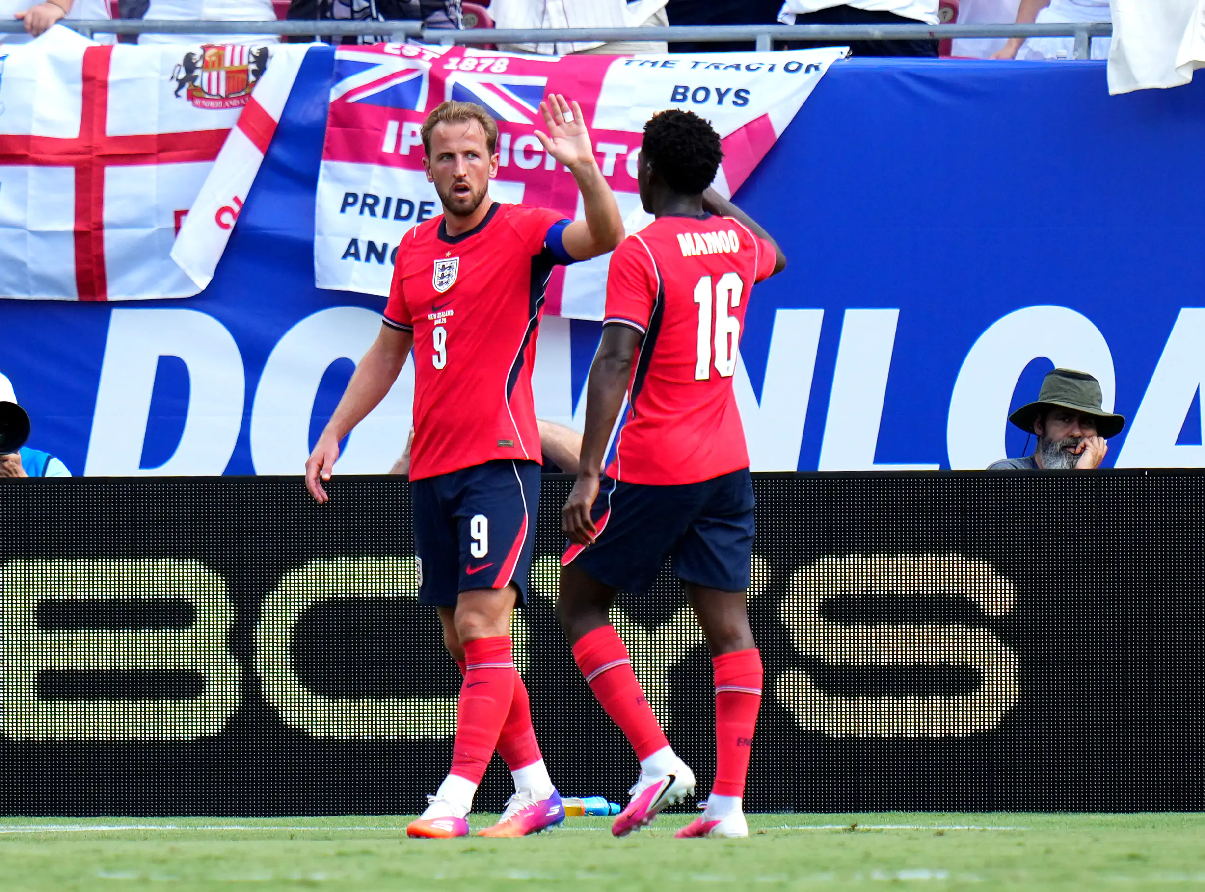 Inglaterra amistoso