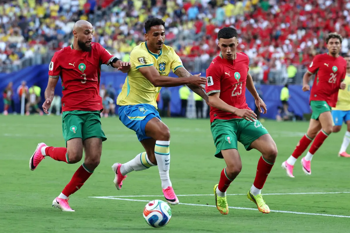 Danilo vê empate justo na estreia e cobra eficiência do Brasil: "Temos que ser certeiros"