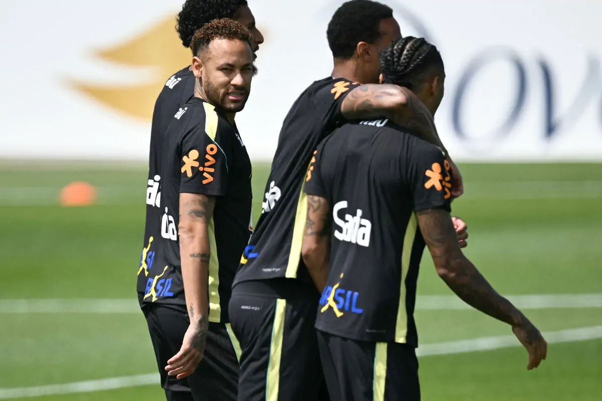 Paulo Sérgio projeta aproveitamento de Neymar e confia: "Vai mostrar algo diferente"