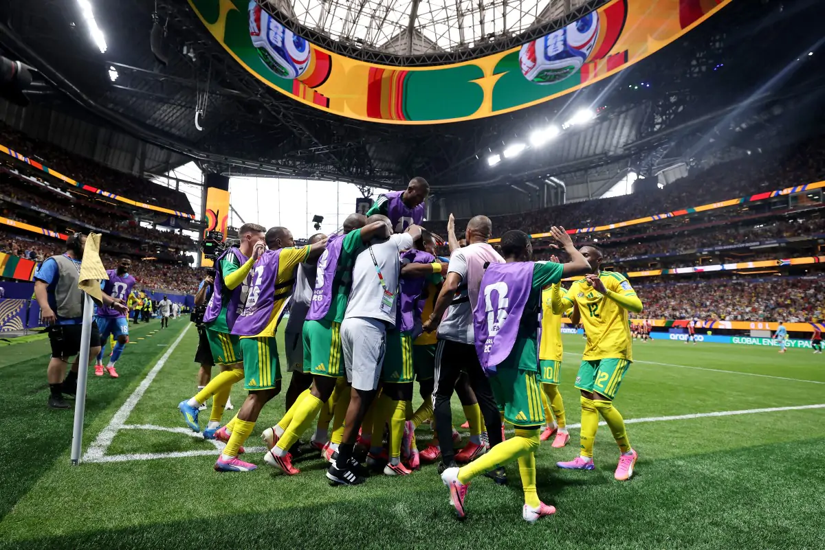Tchéquia sai na frente, mas leva empate da África do Sul no fim pela Copa do Mundo