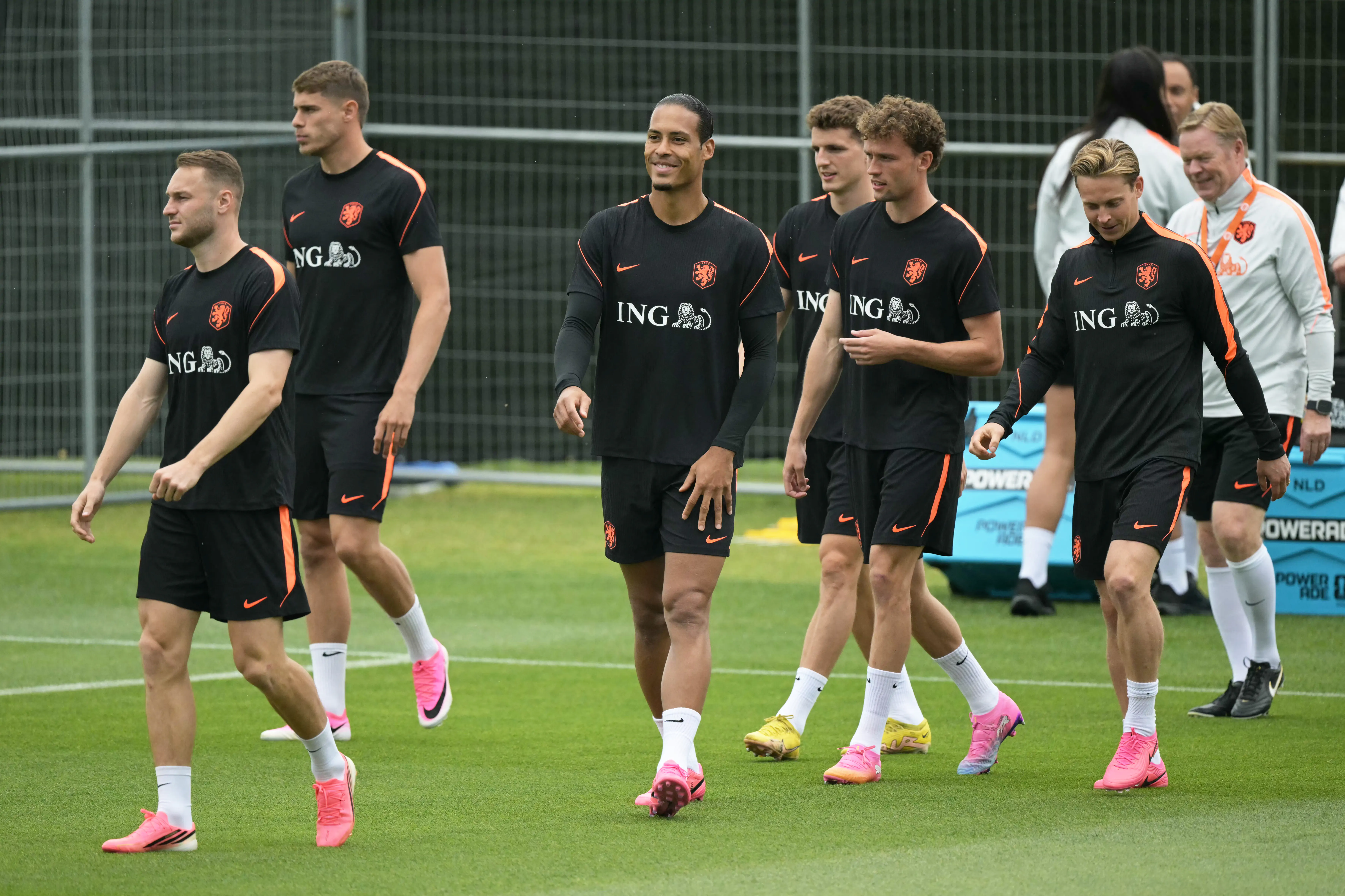 Holanda x Suécia: veja prováveis escalações e onde assistir ao confronto pela Copa do Mundo