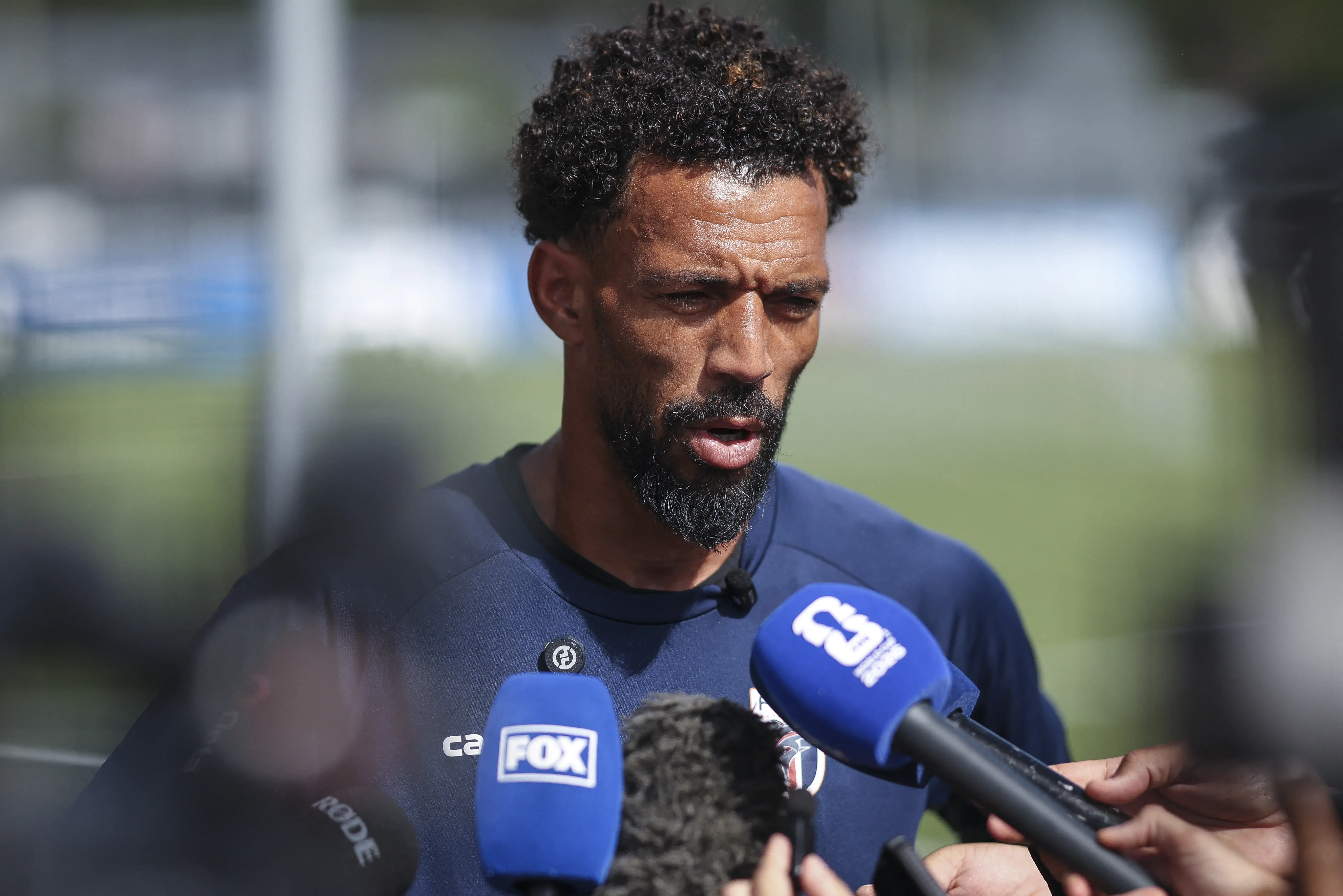 Mãe de Vozinha consegue visto para ver o filho na Copa do Mundo