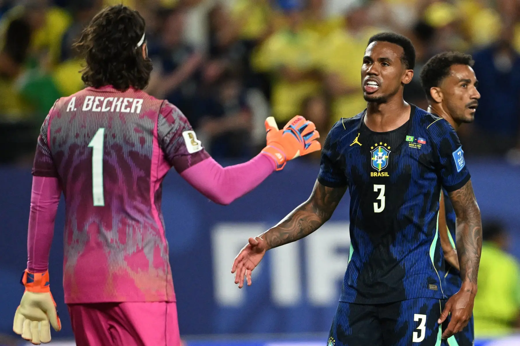 Brasil faz história e chega a 50 jogos sem sofrer gols em Copas do Mundo