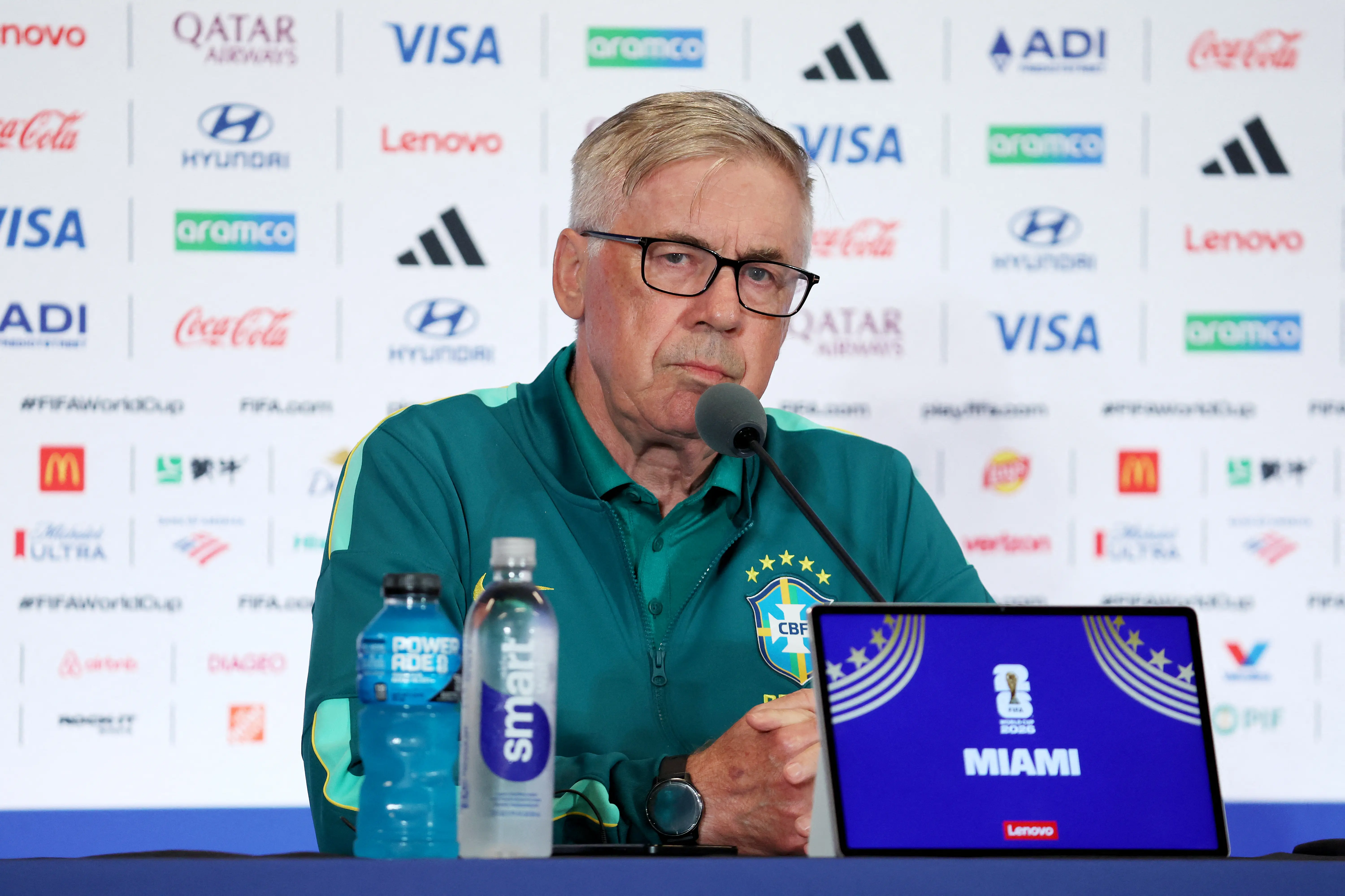 Ancelotti faz mistério sobre substituto de Raphinha e celebra volta de Neymar: “Muito feliz”