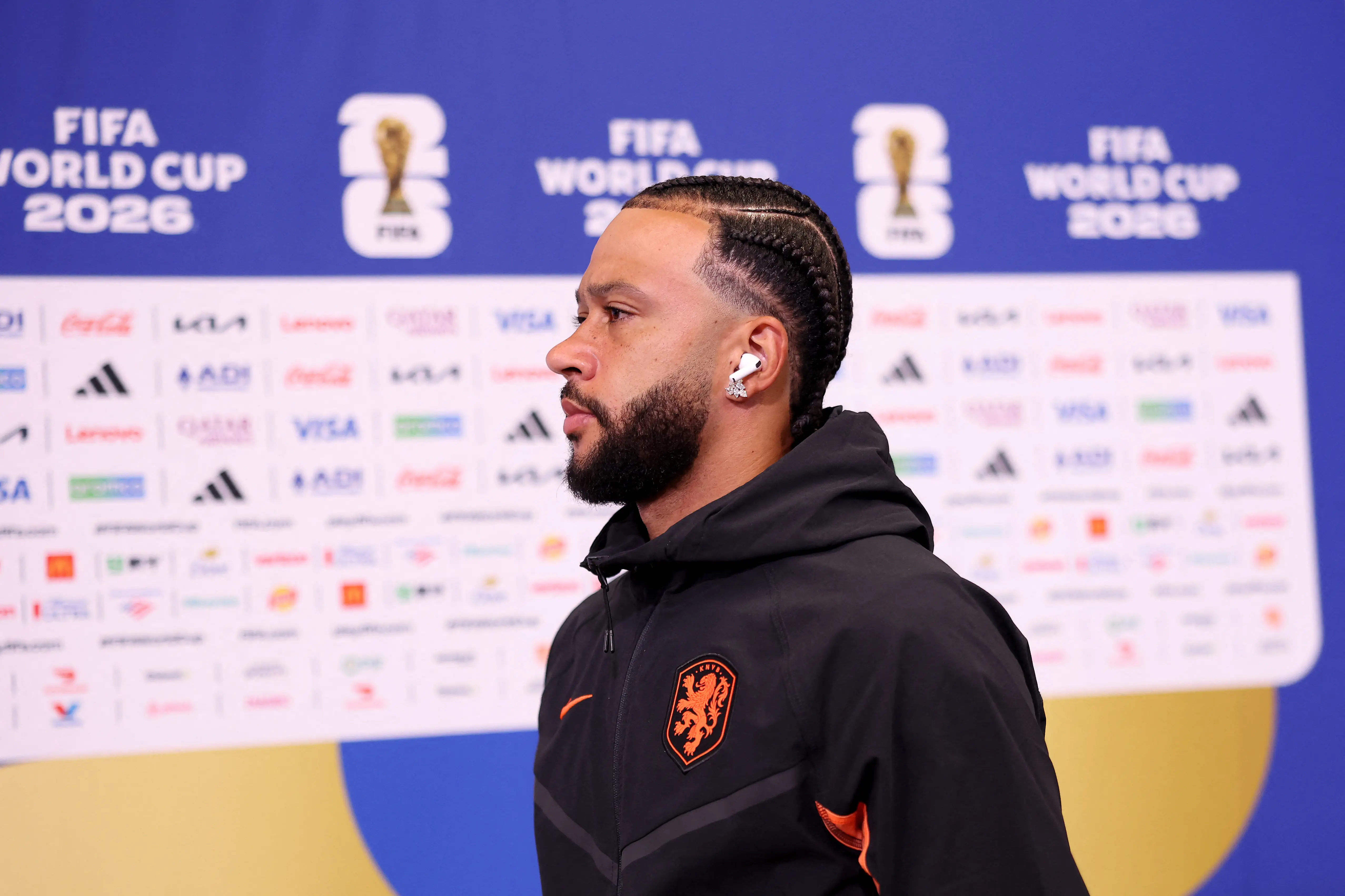 Atacante do Corinthians, Memphis nunca perdeu um jogo de Copa do Mundo com a Holanda