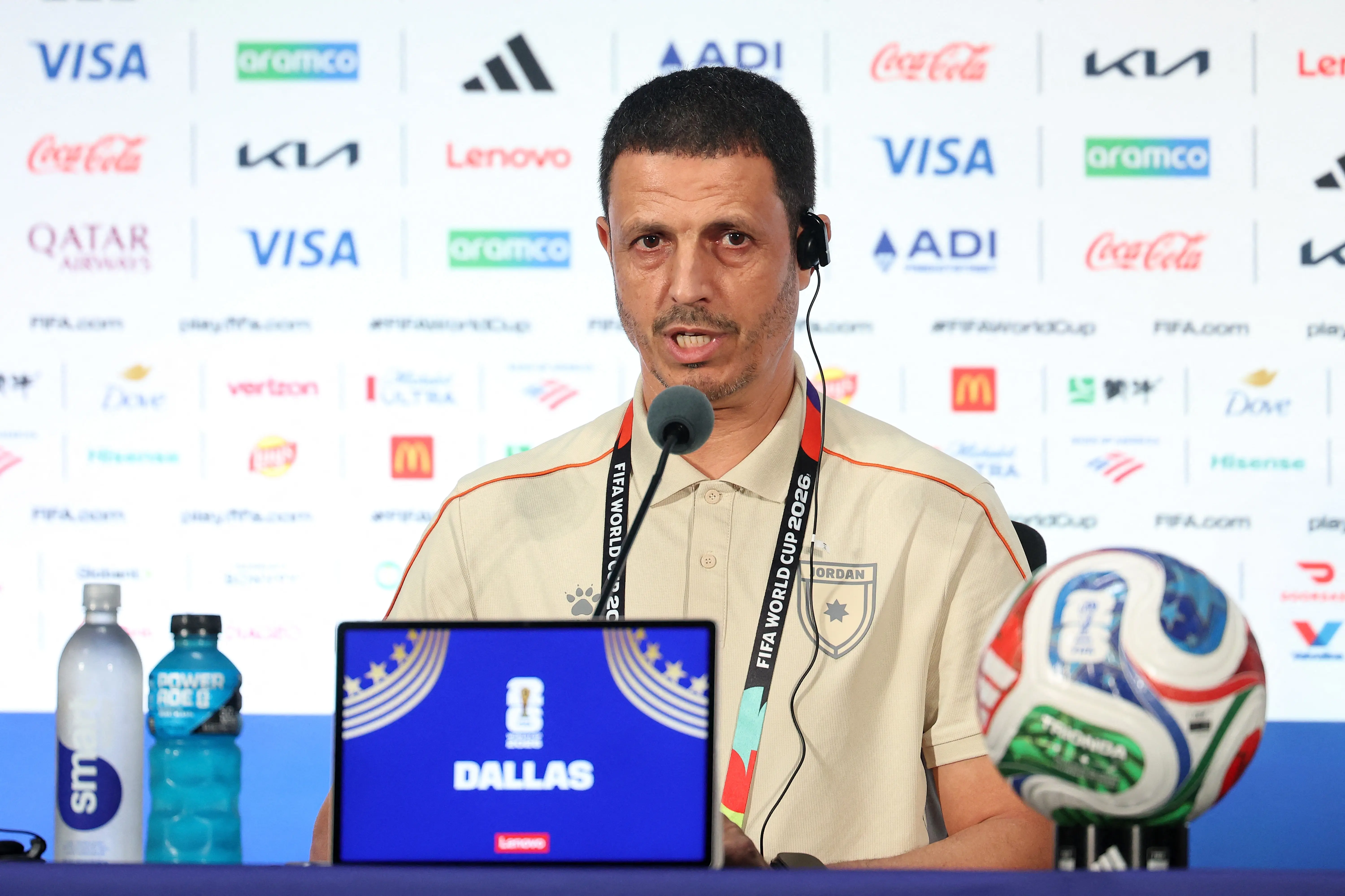 Técnico da Jordânia diz que não teme Argentina de Messi: "Estamos muito motivados"