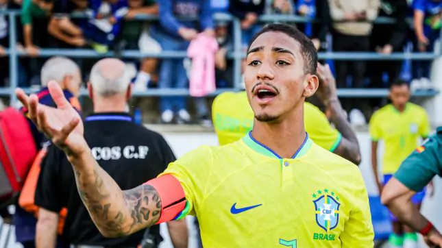Lateral do Leverkusen, Arthur relembra duelo com Marrocos antes de estreia do Brasil na Copa