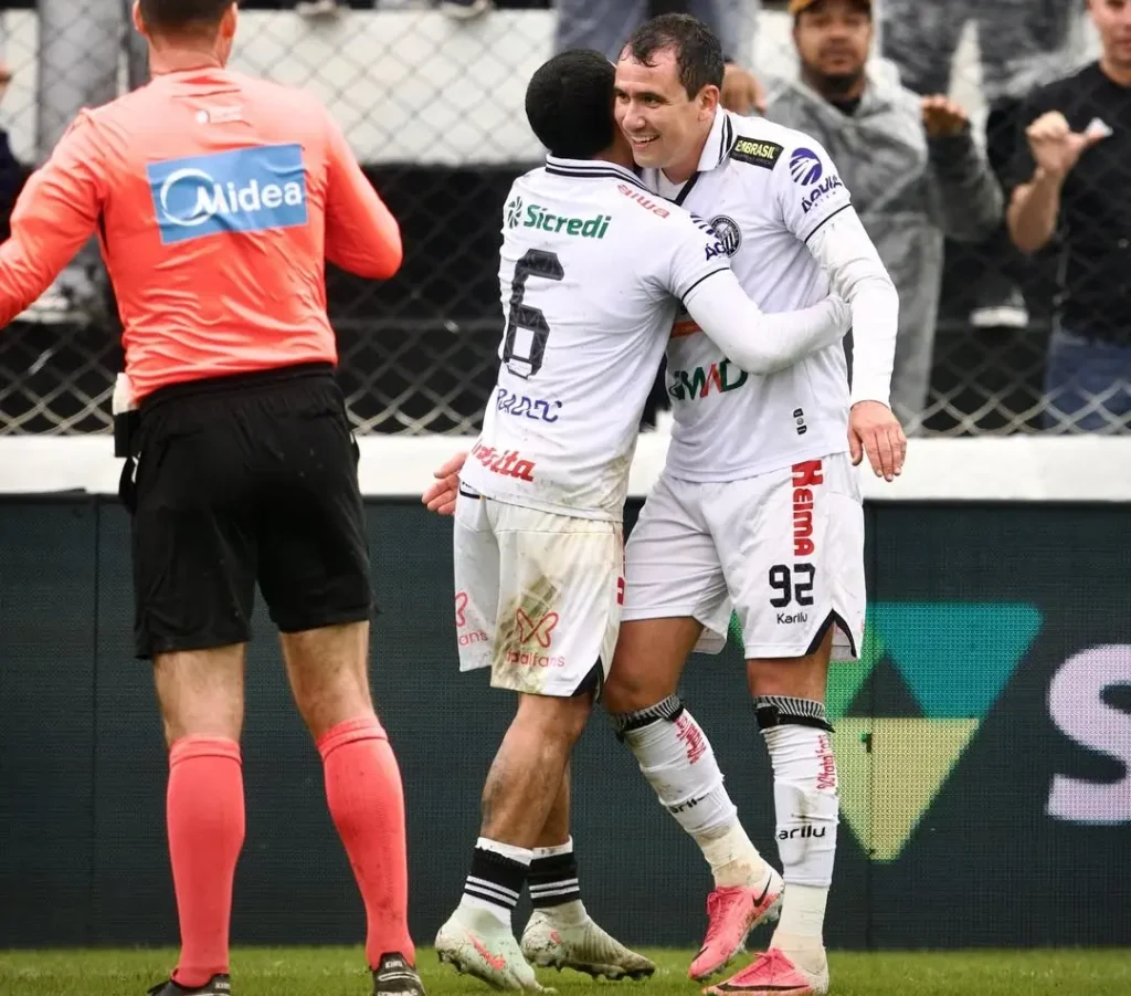 Imagem de capa representando a notícia: 