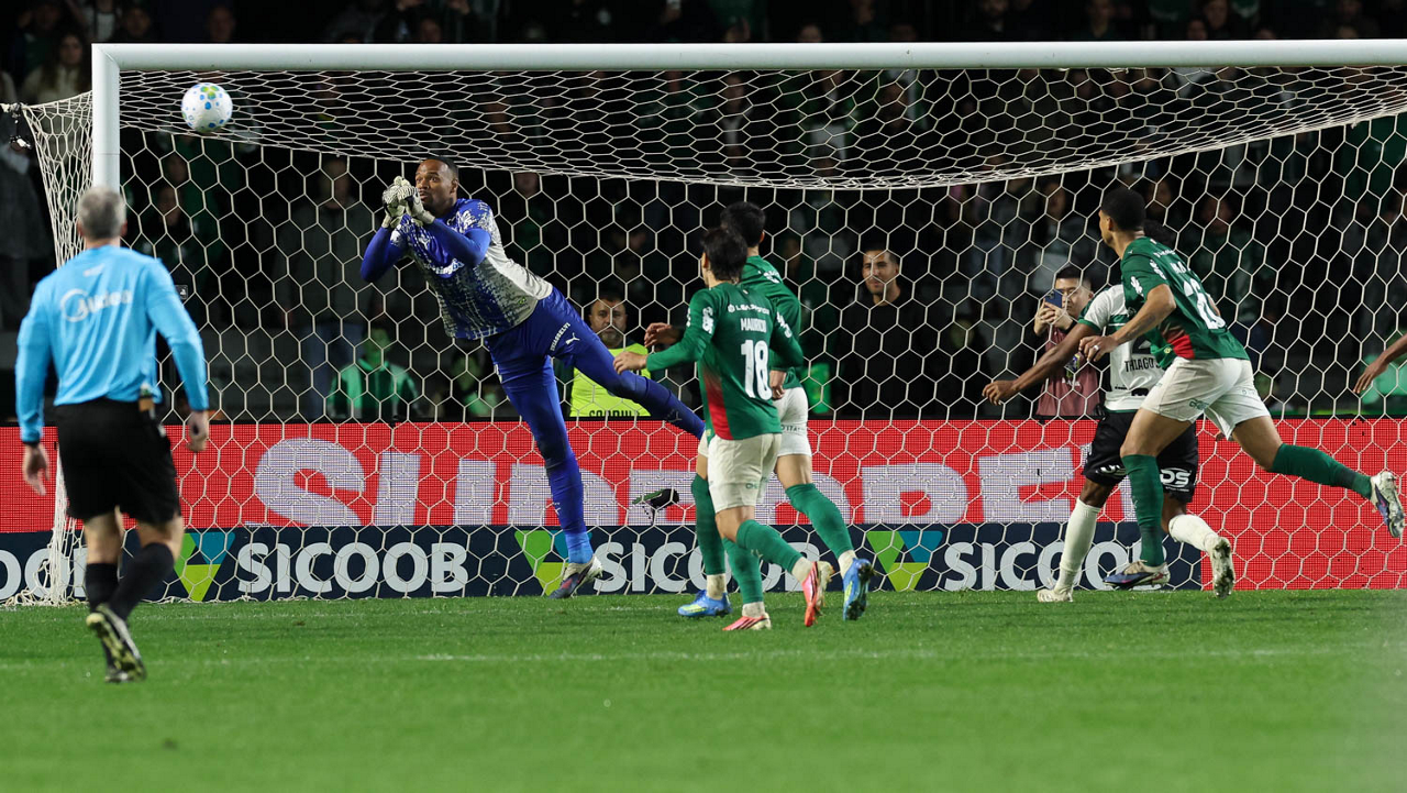Atuações do Palmeiras: dupla paraguaia brilha e garante vitória contra o Coritiba