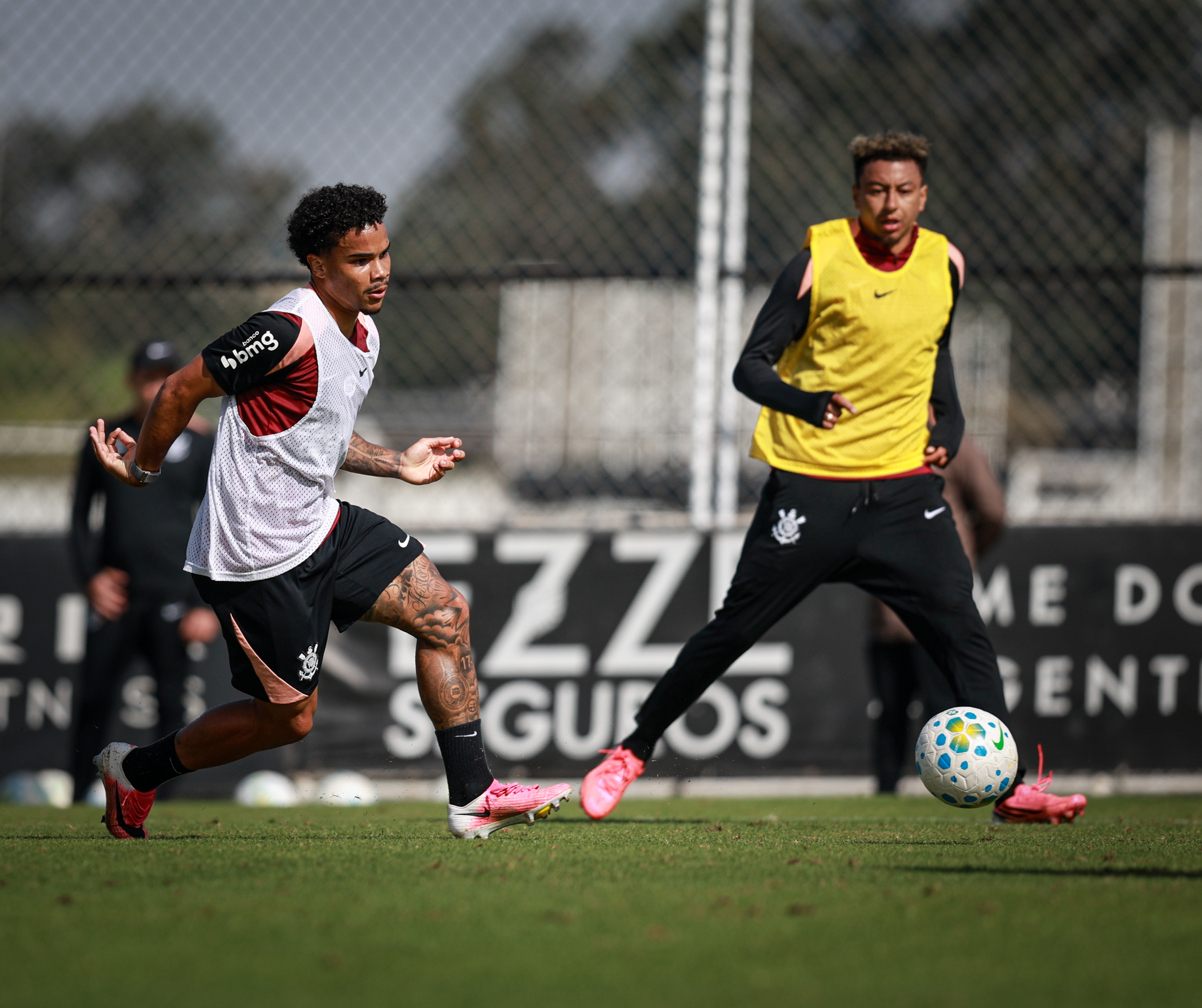 Veja galeria de fotos do treino do Corinthians nesta quarta-feira