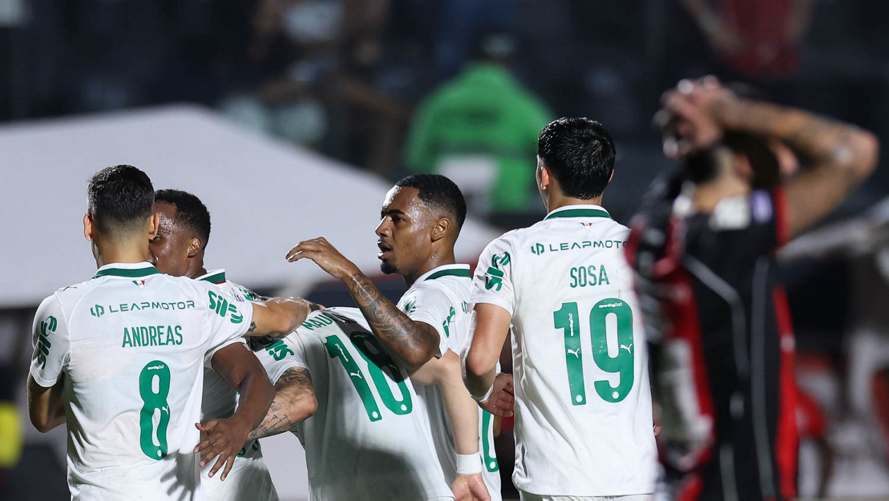 Análise: expulsões abrem espaço para Palmeiras golear e ampliar vantagem na ponta