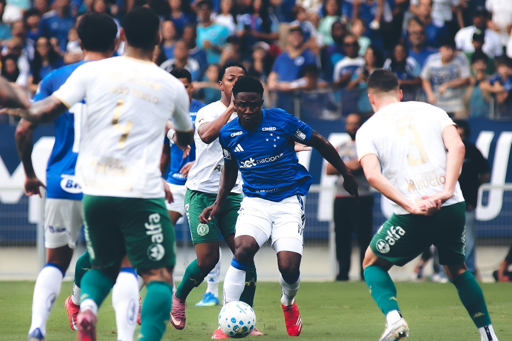 Chapecoense x Cruzeiro pela Copa do Brasil: onde assistir, estatísticas, histórico e prováveis escalações