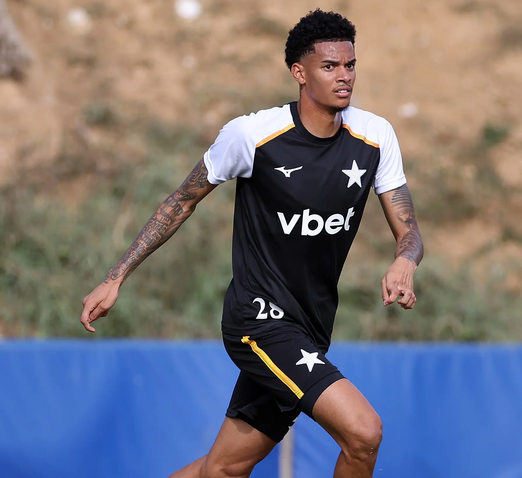 São Paulo muda termos de negociação por Newton após impasse envolvendo Ferraresi