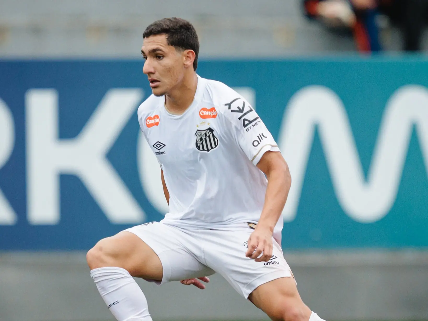 Santos ganha “reforço” de última hora para pegar o Botafogo; entenda