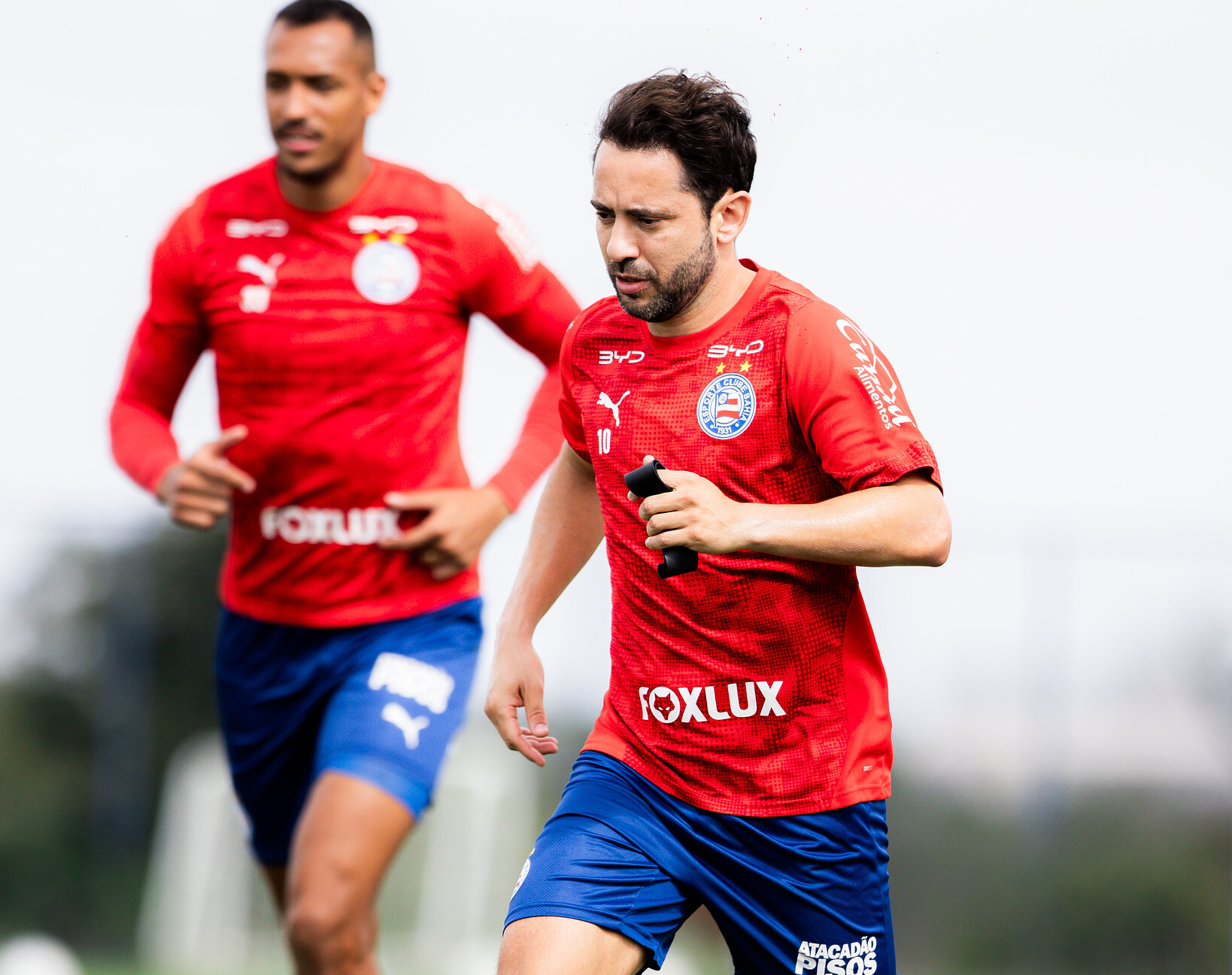 Bahia x Chapecoense pelo Brasileirão: onde assistir ao vivo, histórico e prováveis escalações
