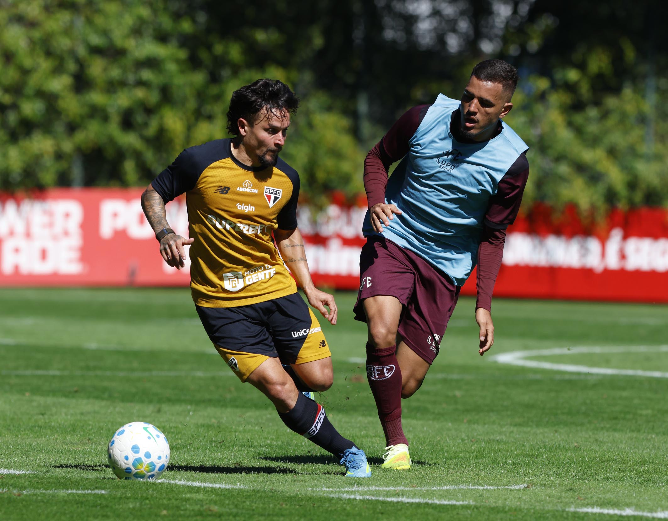 São Paulo encerra intertemporada com dois jogos-treino