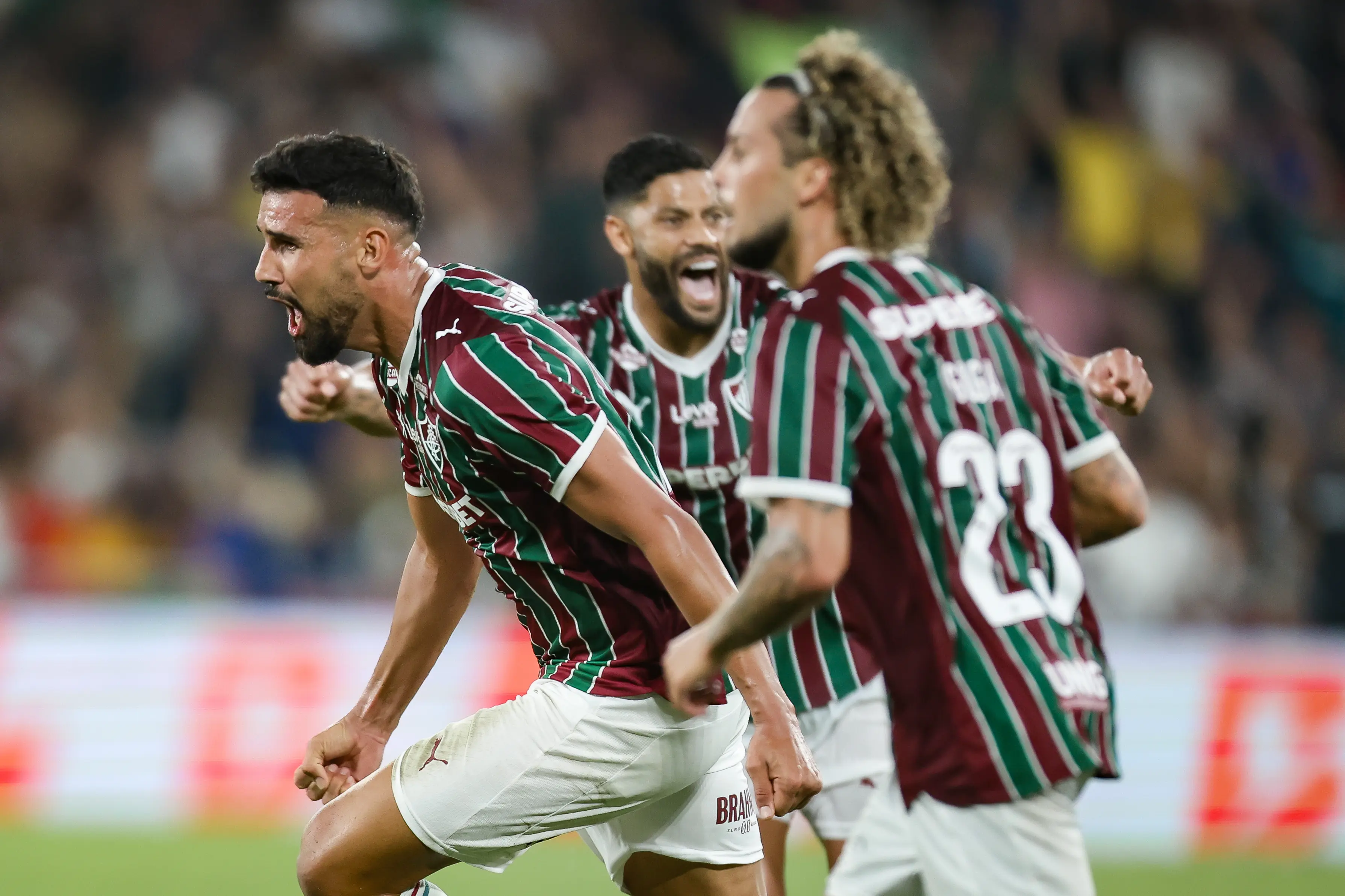 Ignácio valoriza empate no fim e destaca reação do Fluminense: "Nunca se entrega"
