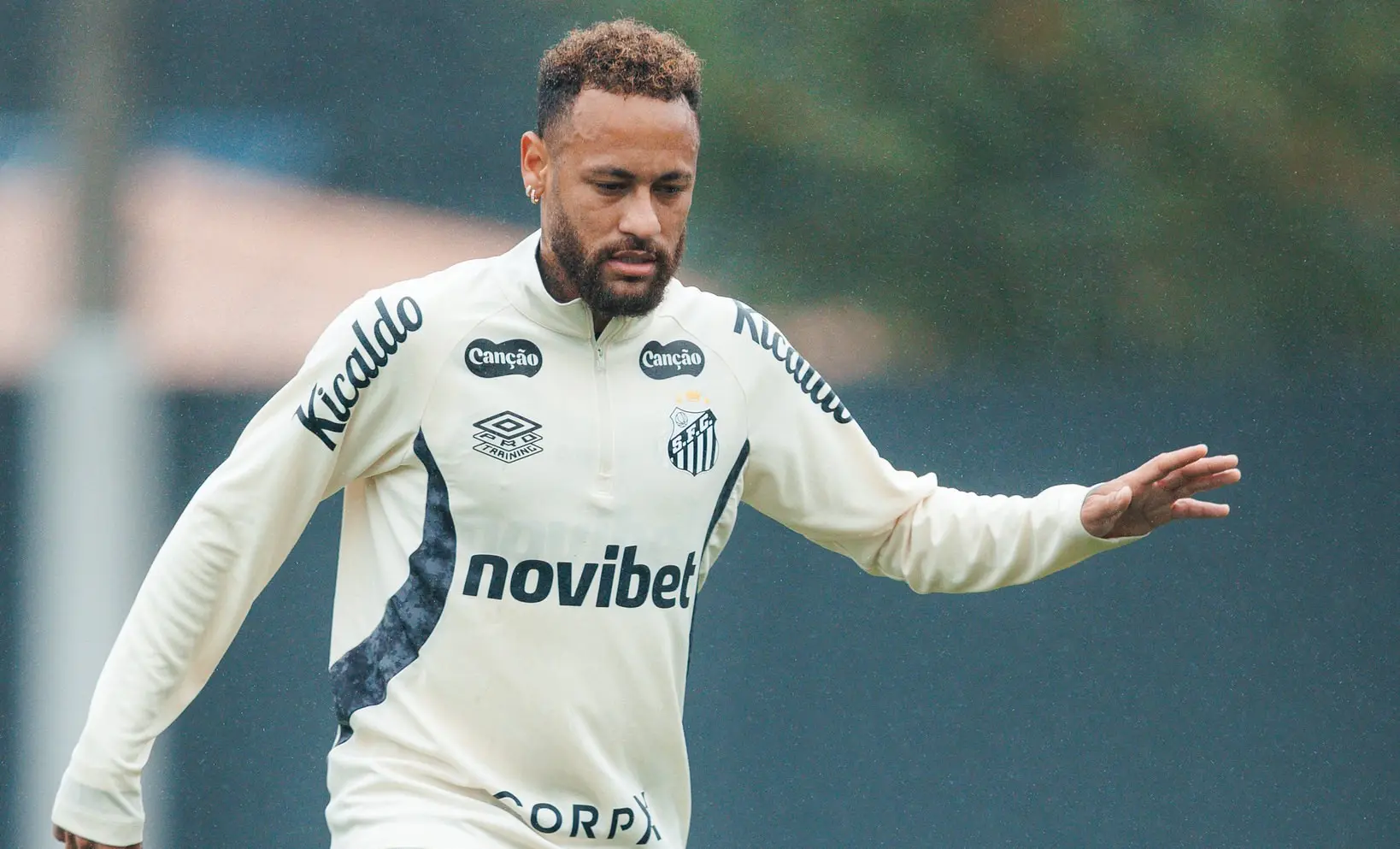 Escalação: Santos fecha preparação para pegar a Chapecoense com Neymar como opção